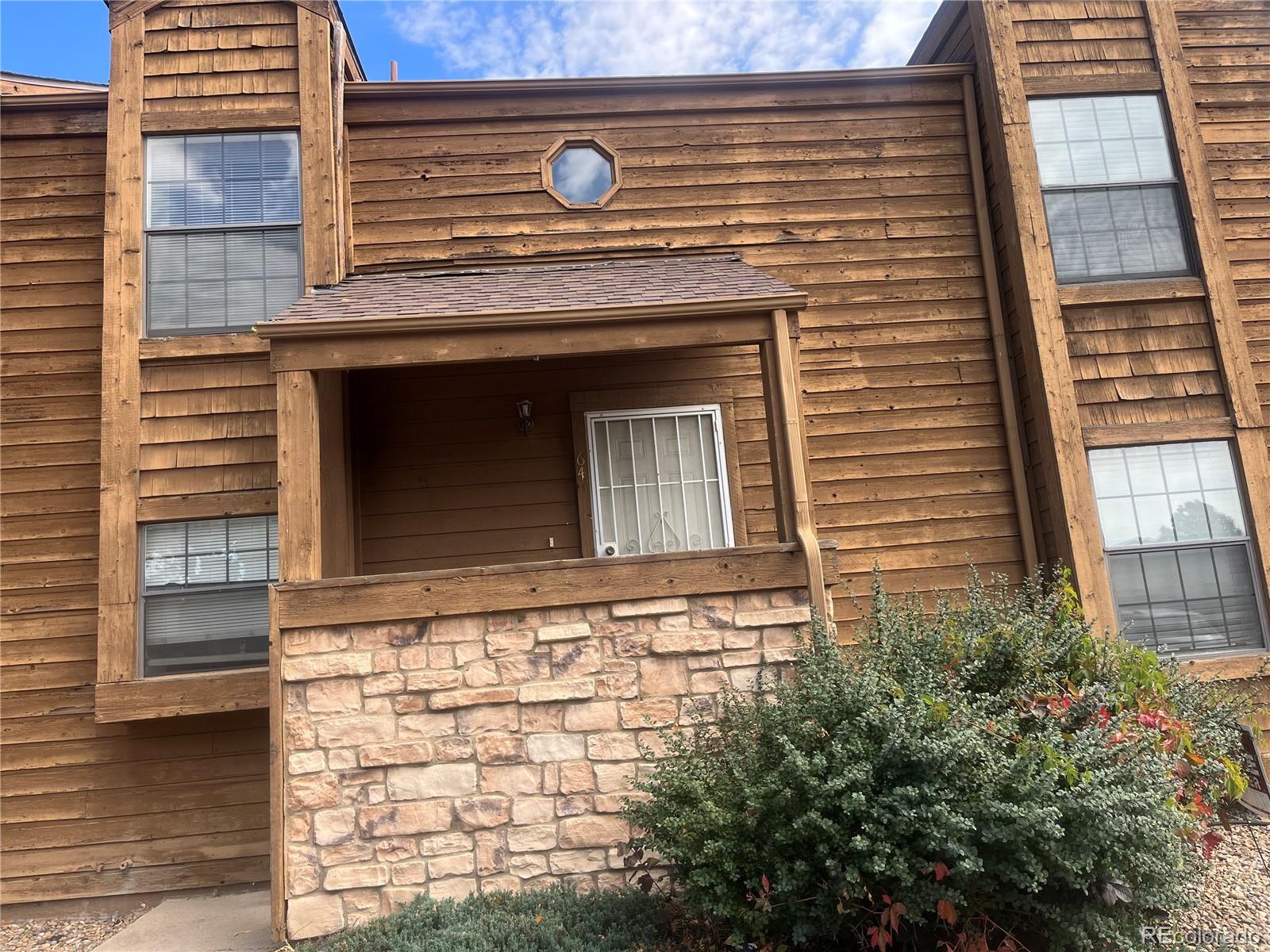 Du Denver Home | MLS #: 64244072529  Devonshire Court, Denver Beds: 2 Baths: 1 Price: $269,500