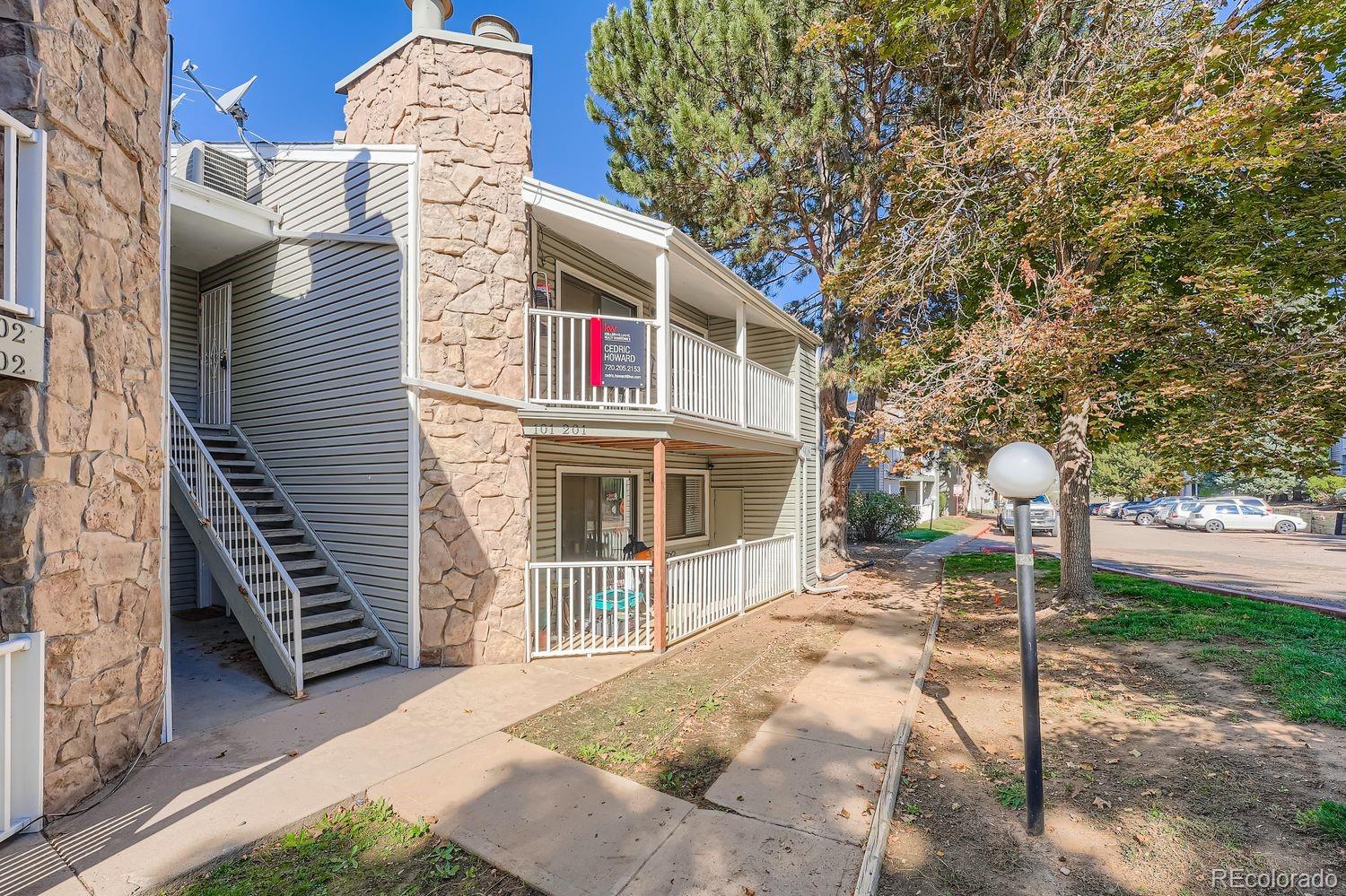 Foxdale Aurora Condo / Townhome | MLS #: 3856848908 S Walden Way 201, Aurora Beds: 1 Baths: 1 Price: $185,000