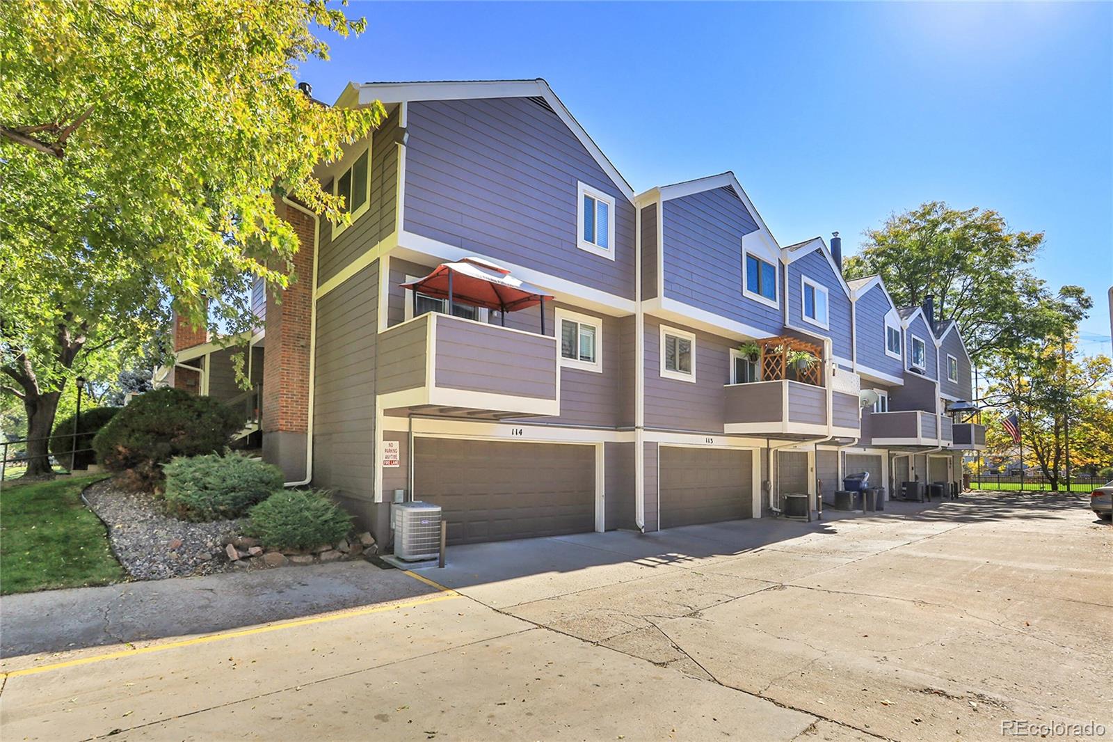 Lake Arbor Fairways Arvada Condo / Townhome | MLS #: 64359916620 W 84th Circle 111, Arvada Beds: 2 Baths: 2 Price: $379,000