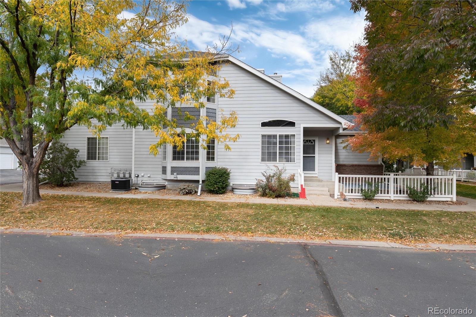  Johnstown Home | MLS #: 634613021  Sebring Lane, Johnstown Beds: 3 Baths: 4 Price: $425,000