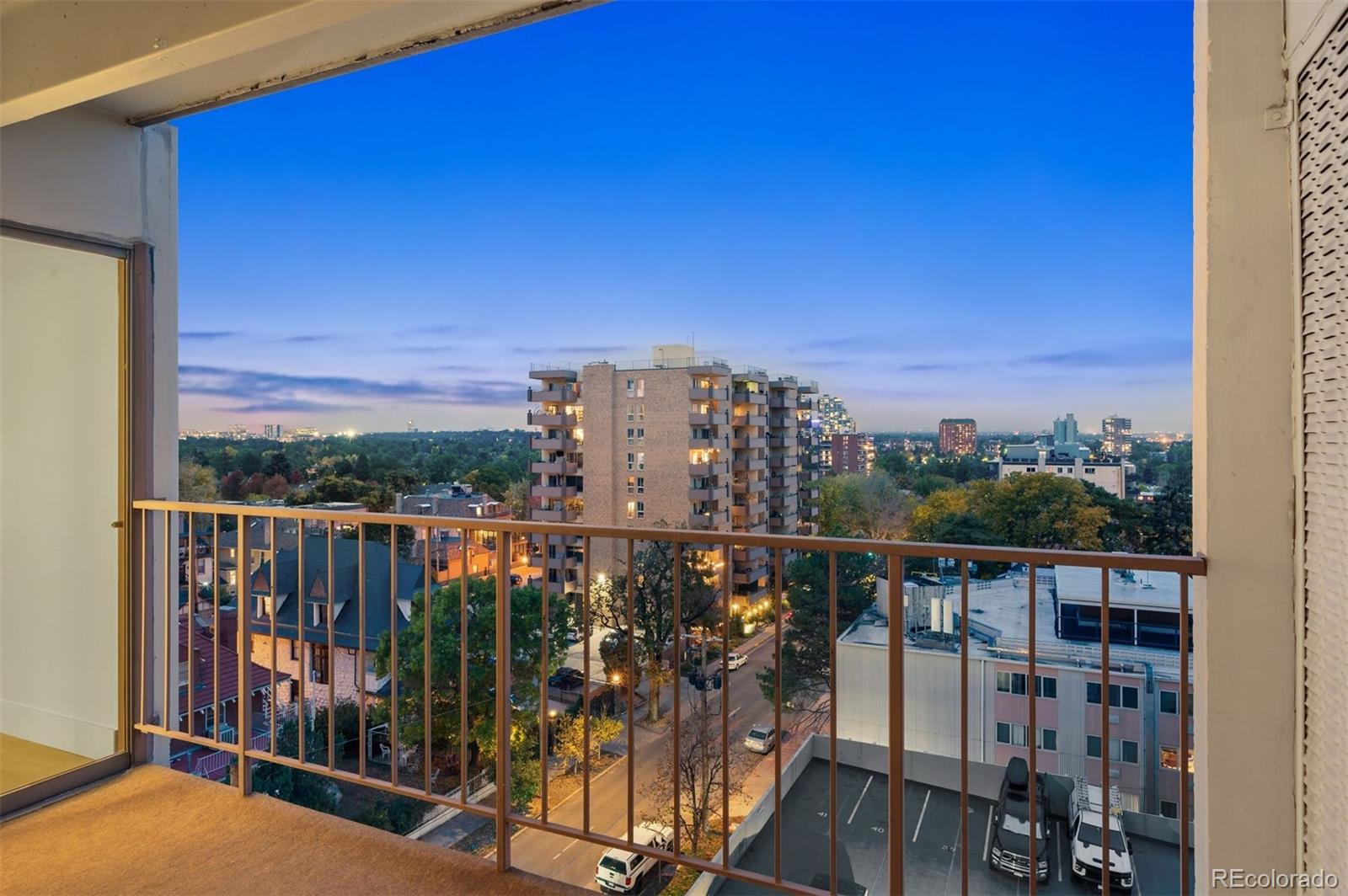 Capitol Denver Condo / Townhome | MLS #: 1645084777 N Washington Street 804, Denver Beds: 2 Baths: 2 Price: $342,000