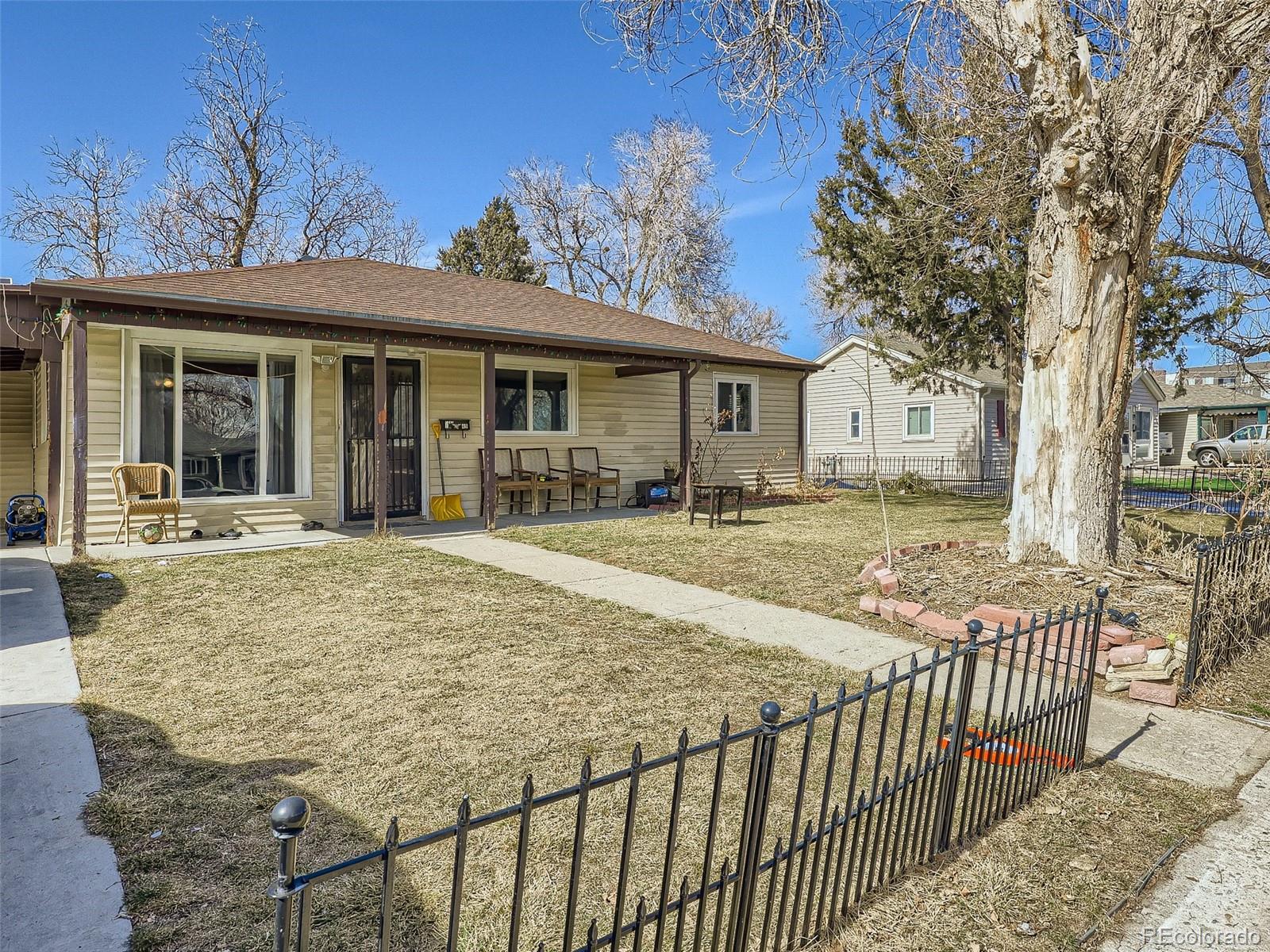 Hoffman Town Aurora Home | MLS #: 75232351249  Worchester Street, Aurora Beds: 3 Baths: 2 Price: $370,000