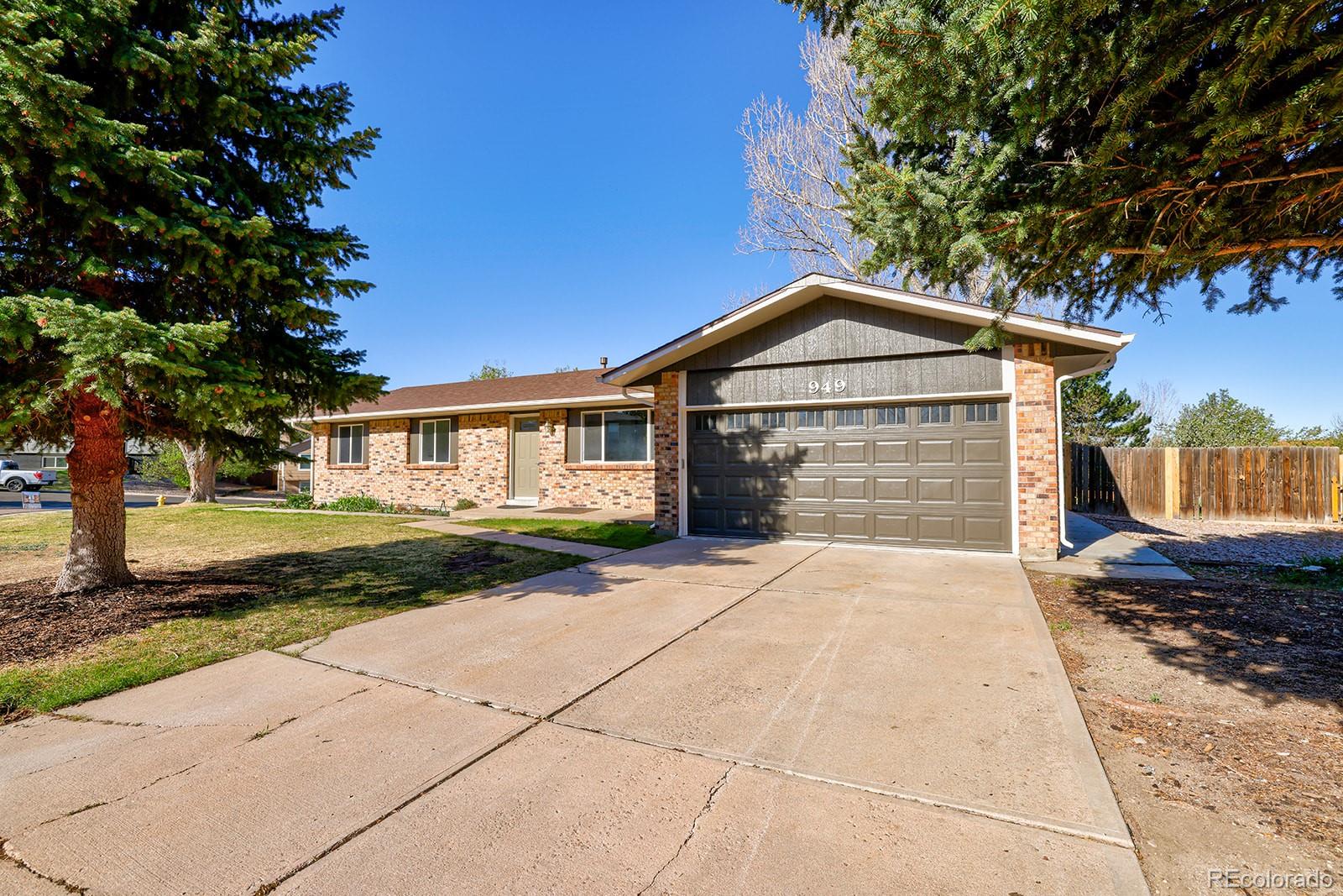 Castle North Castle Rock Home | MLS #: 8908387949  Mountain View Drive, Castle Rock Beds: 4 Baths: 3 Price: $575,000