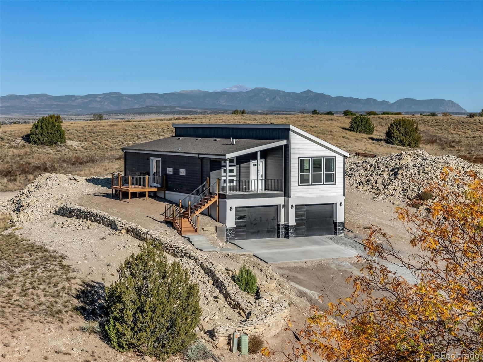 pueblo&nbsp; House Search Picture