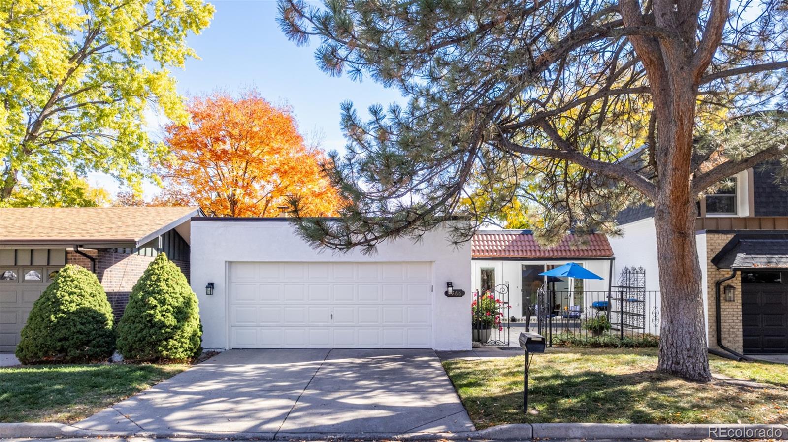 The Villas Lakewood Home | MLS #: 83599677466 W Cedar Circle, Lakewood Beds: 2 Baths: 3 Price: $500,000
