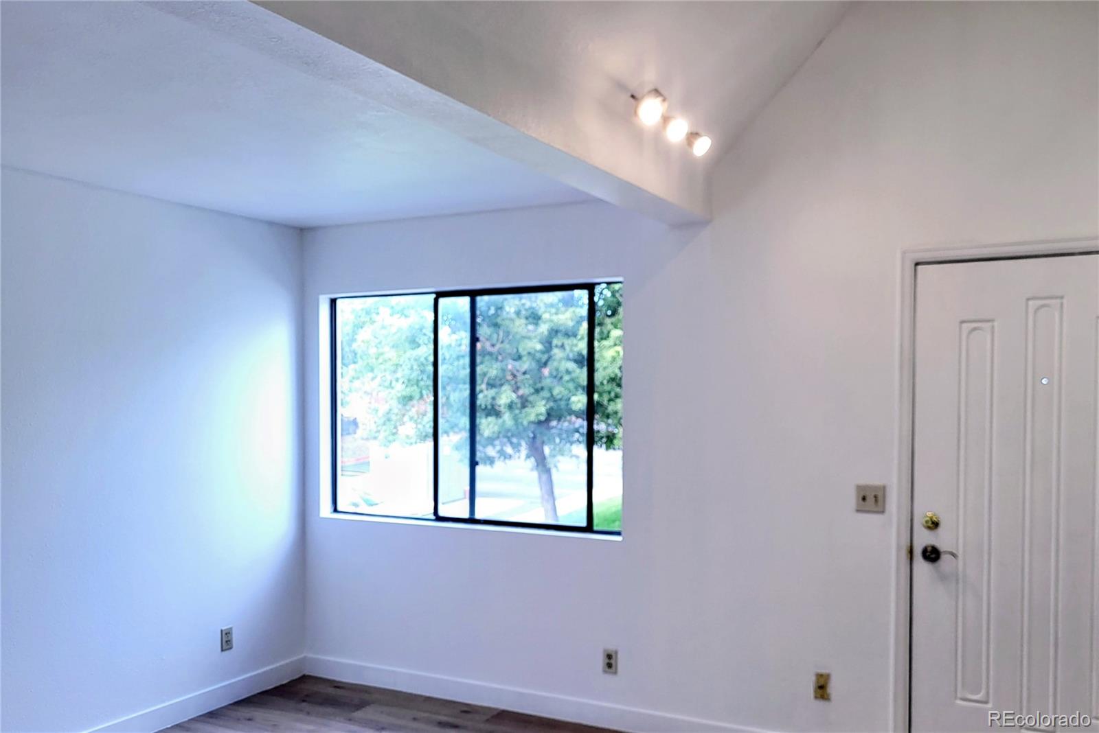  Thornton Condo / Townhome | MLS #: 34149988701  Huron Street 5-210, Thornton Beds: 1 Baths: 1 Price: $186,900