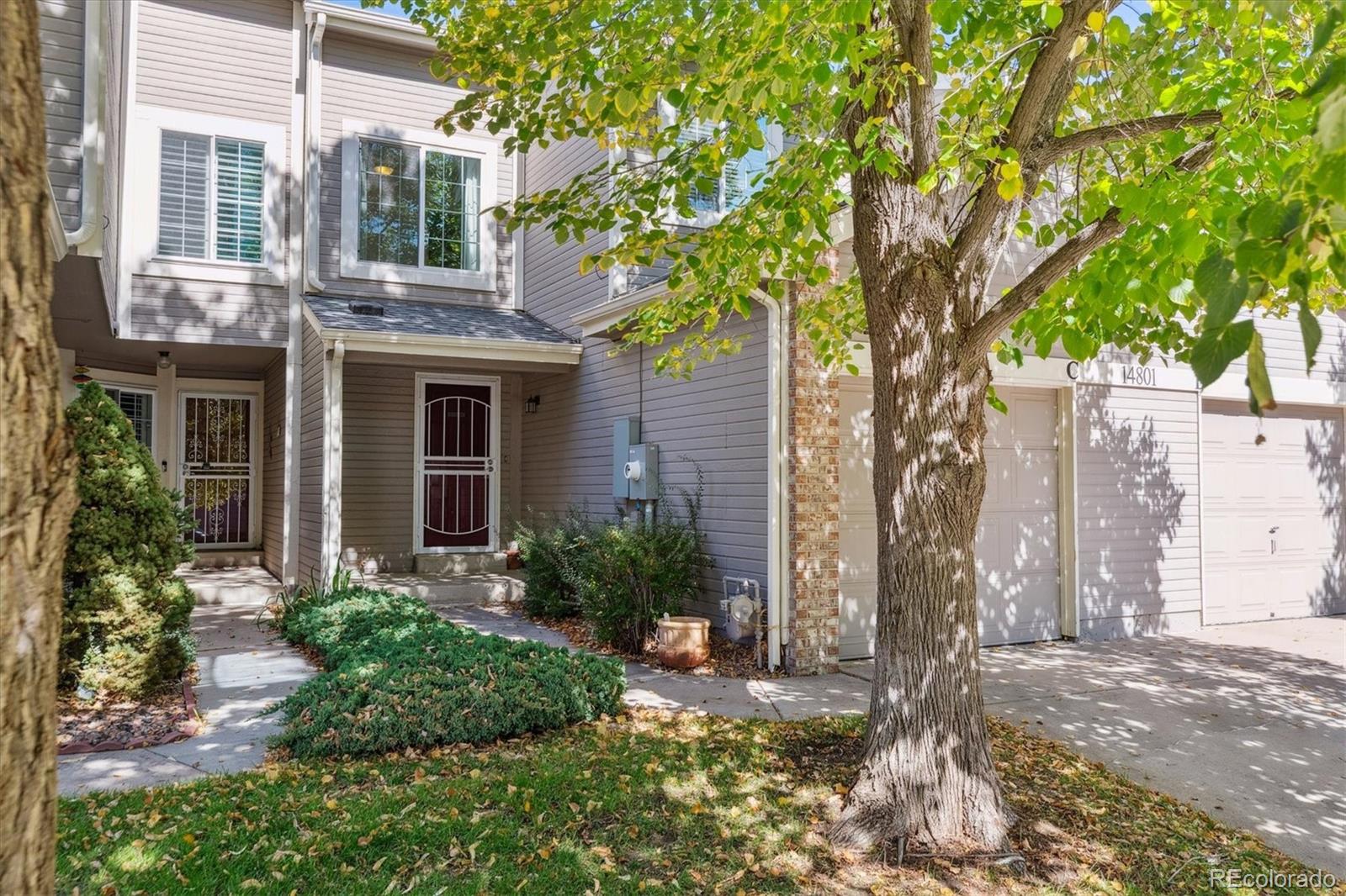 Woodgate Aurora Condo / Townhome | MLS #: 752410014801 E Penwood Place C, Aurora Beds: 2 Baths: 2 Price: $375,000