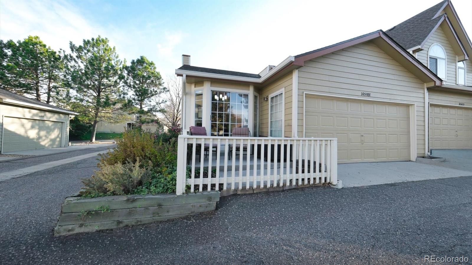 10507 W Maplewood Drive, littleton&nbsp; House Search MLS Picture