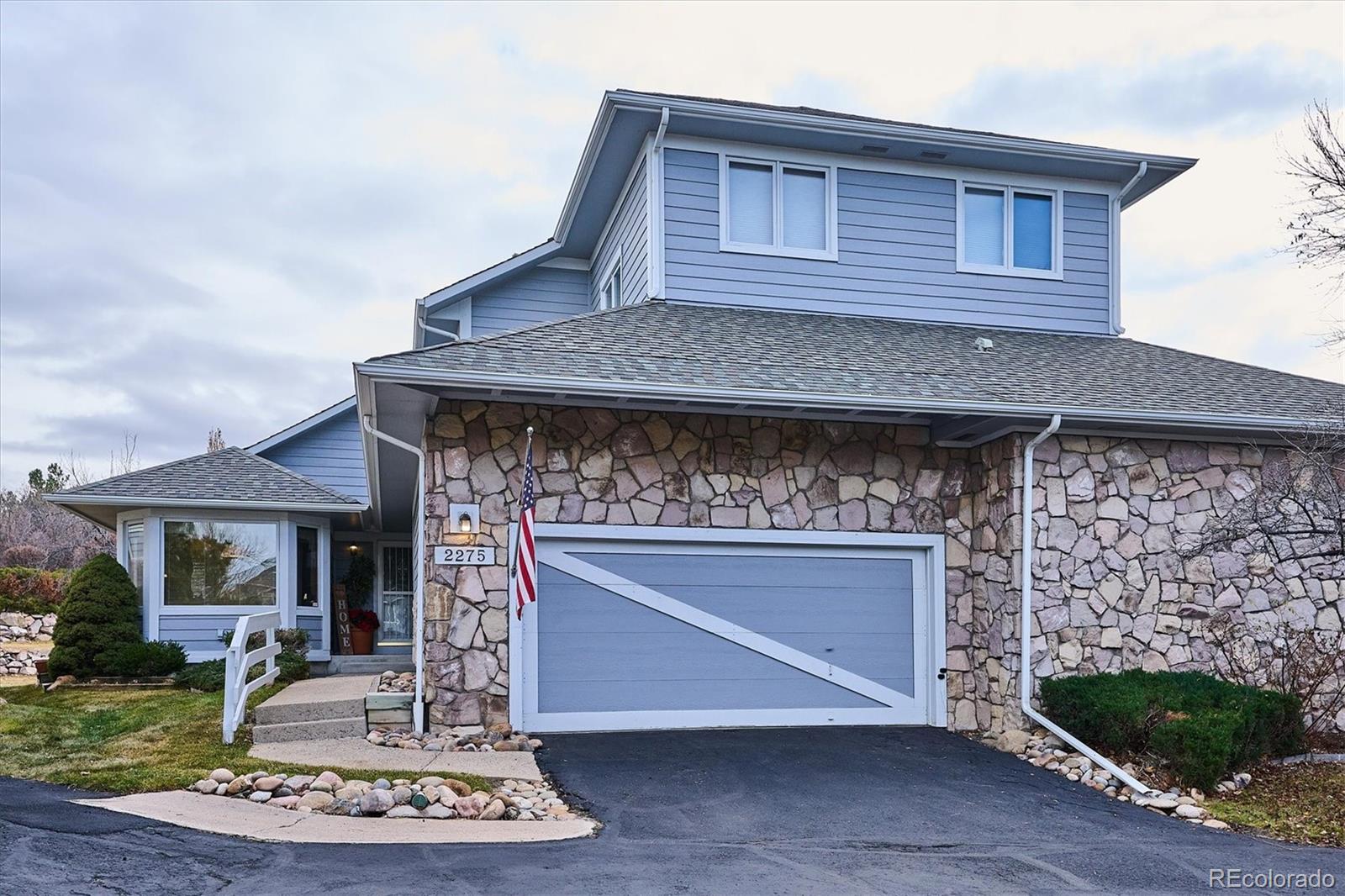 Plum Creek Castle Rock Condo / Townhome | MLS #: 51331902275  Emerald Drive , Castle Rock Beds: 3 Baths: 3 Price: $519,000