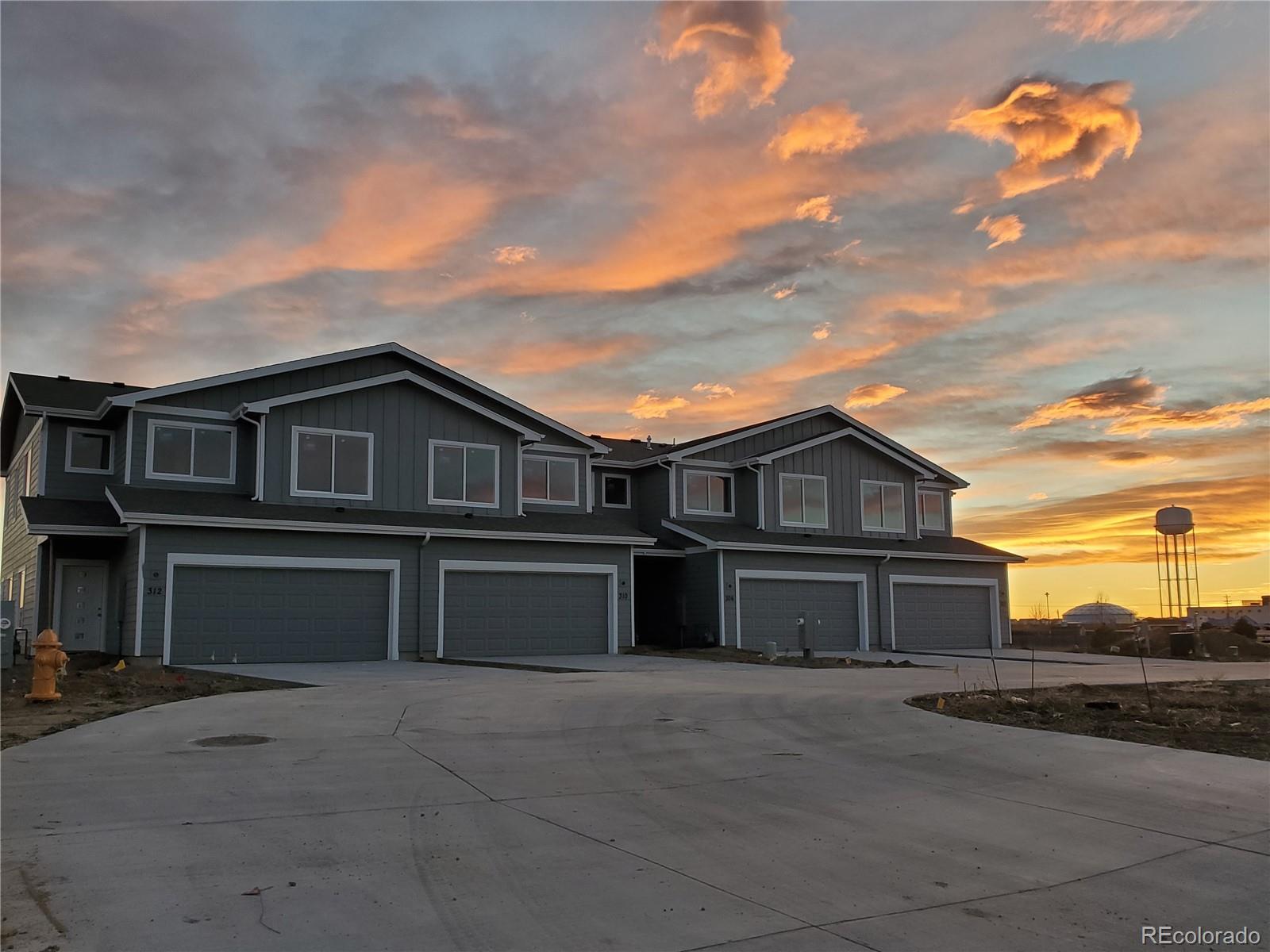  Bennett Home | MLS #: 2357123312  Bennett Avenue, Bennett Beds: 3 Baths: 3 Price: $424,900