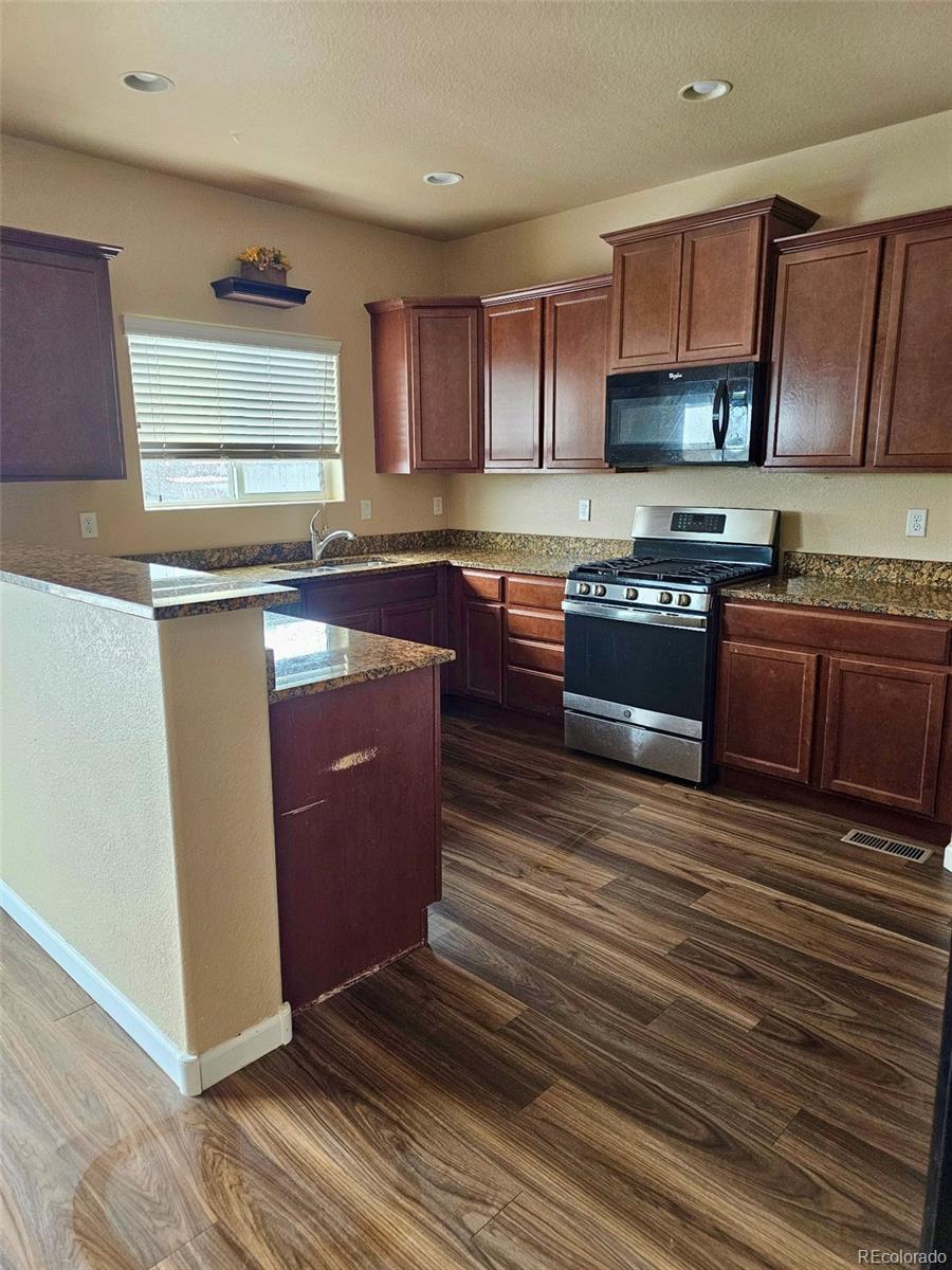 512  Vista Boulevard, brighton&nbsp; House Search MLS Picture