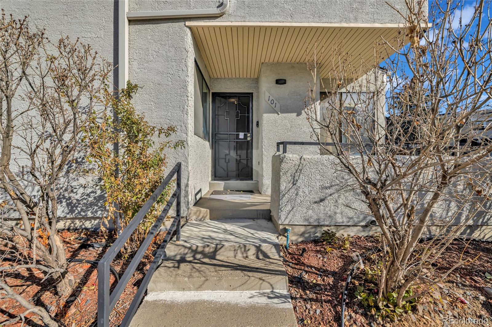 Plaza Del Lago Lakewood Condo / Townhome | MLS #: 39696131830  Newland Court 101, Lakewood Beds: 1 Baths: 1 Price: $230,000