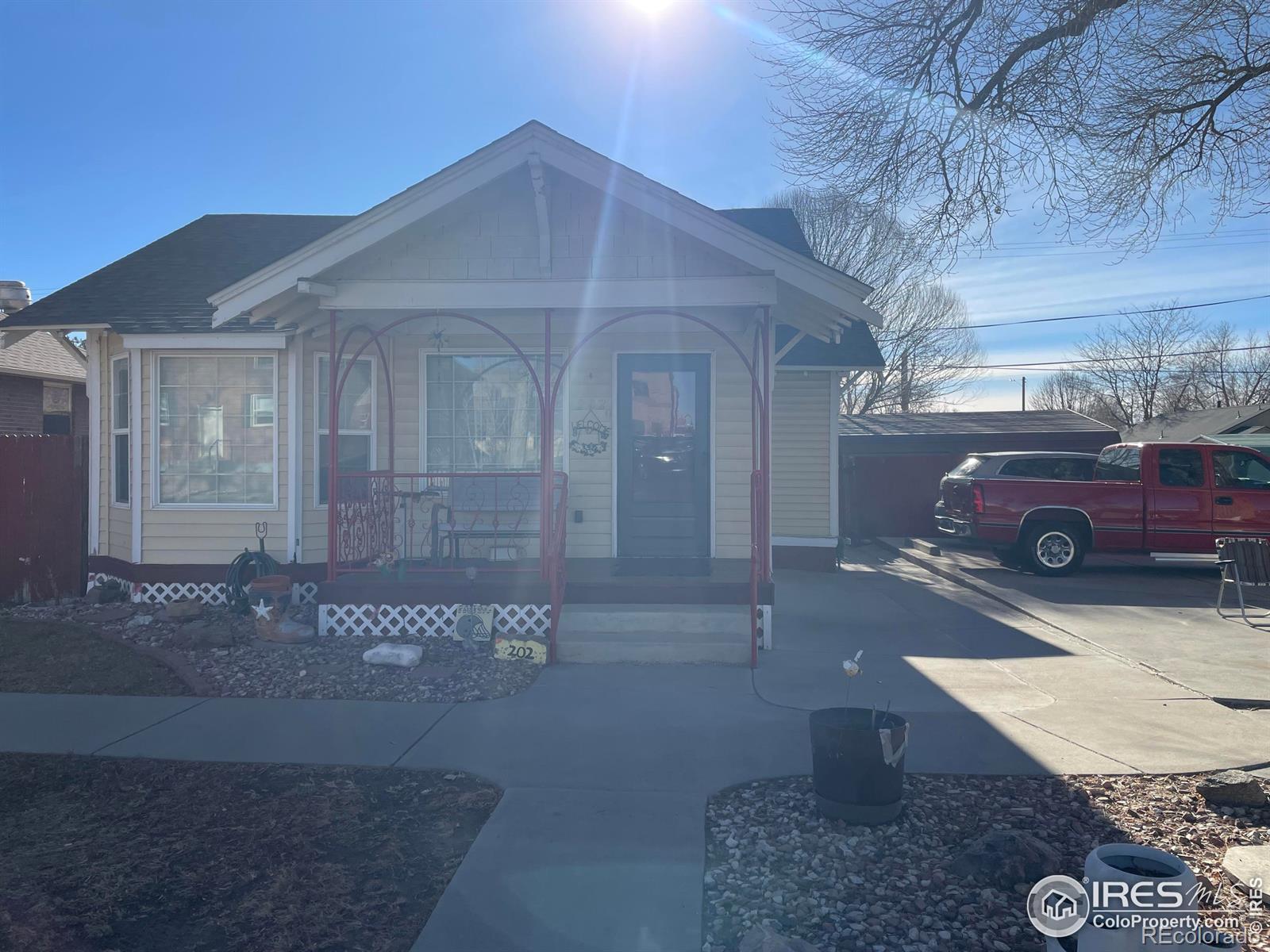  Johnstown Home | MLS #: 4567891048878202 E South 1st Street, Johnstown Beds: 2 Baths: 1 Price: $460,000