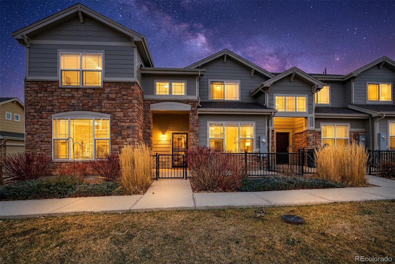 Murphy Creek Aurora Condo / Townhome | MLS #: 80846221853 S Buchanan Circle , Aurora Beds: 2 Baths: 3 Price: $375,000