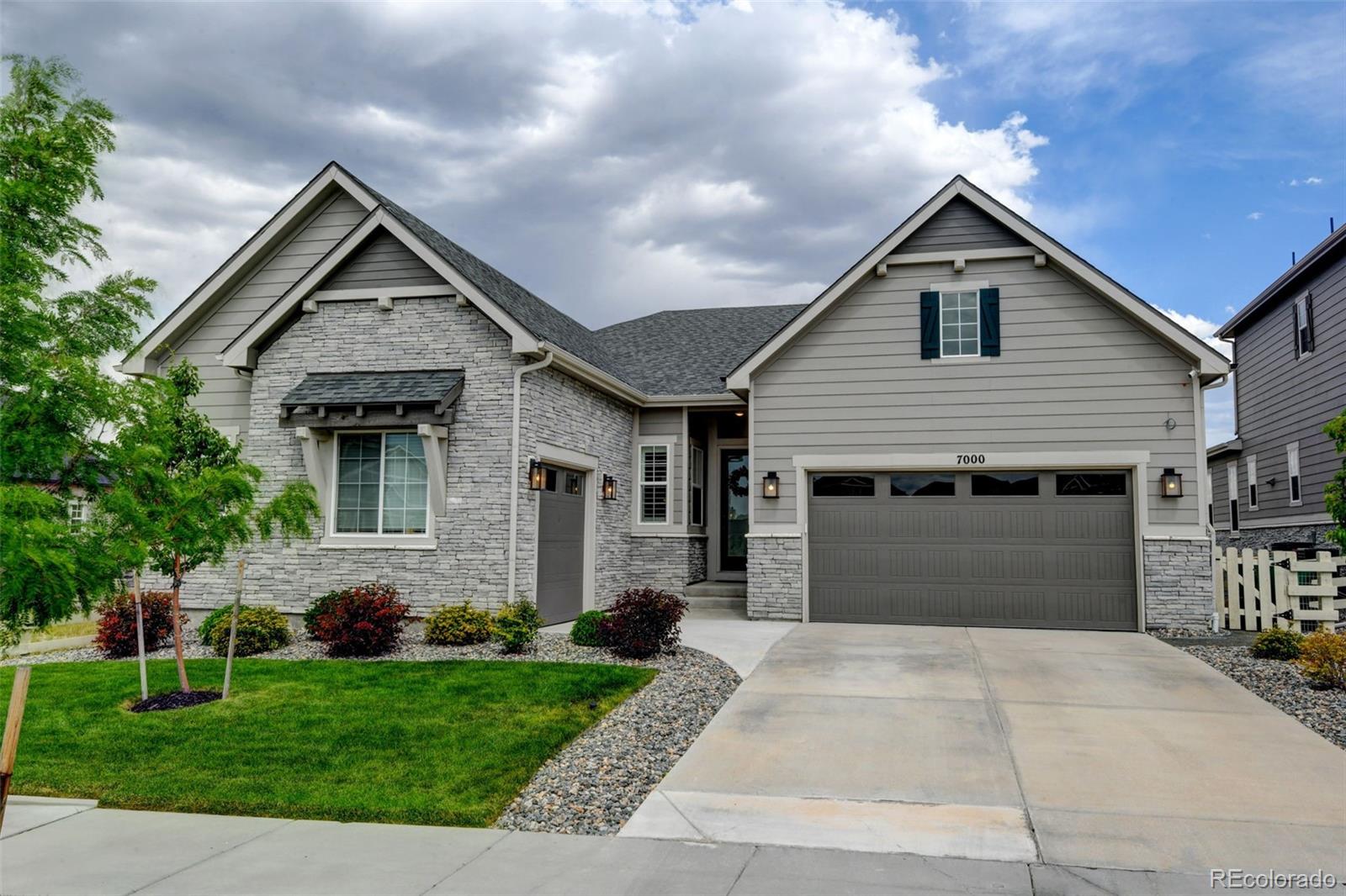 aurora&nbsp; House Search Picture