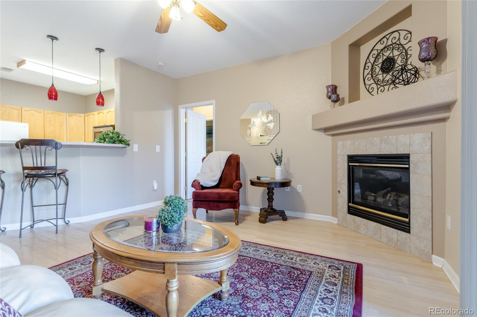 Deer Creek Littleton Condo / Townhome | MLS #: 54793238369 S Independence Circle 105, Littleton Beds: 2 Baths: 2 Price: $334,900