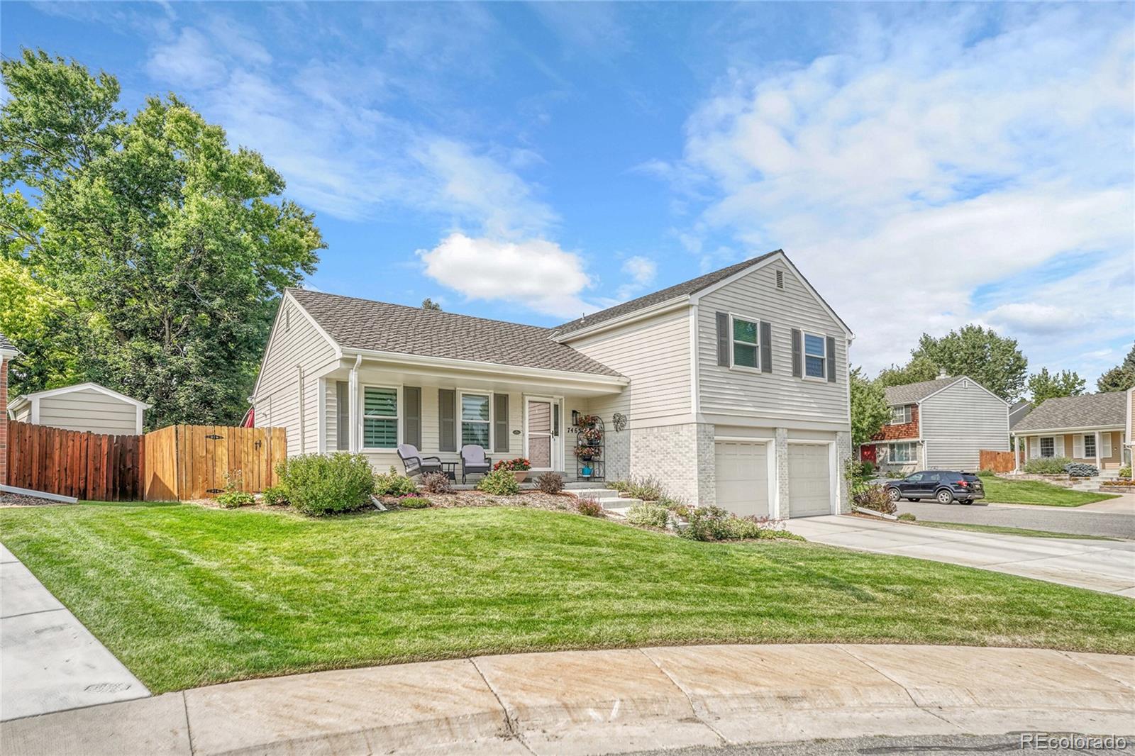Homestead Centennial Home | MLS #: 39127327465 S Ivy Way, Centennial Beds: 4 Baths: 4 Price: $775,000