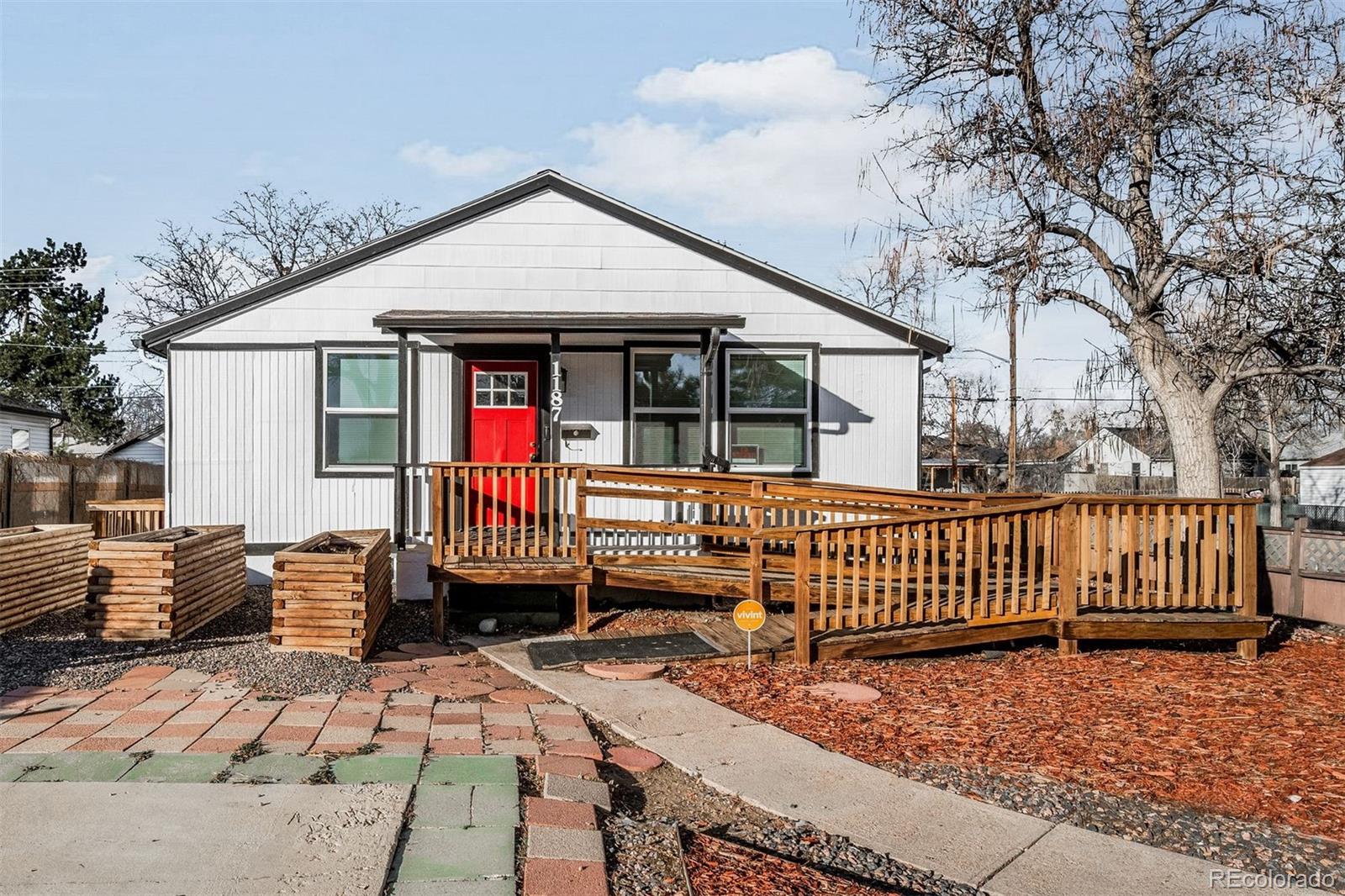  Denver Home | MLS #: 63031961187  Syracuse Street, Denver Beds: 6 Baths: 2 Price: $499,900