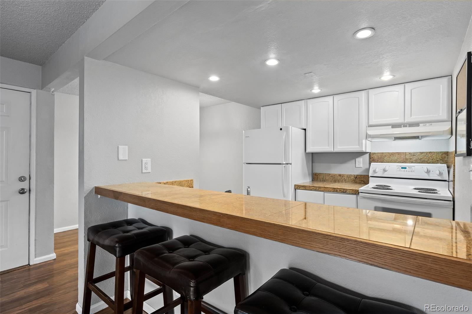 Grace Place Arvada Condo / Townhome | MLS #: 93337816385  Oak Street 205, Arvada Beds: 2 Baths: 2 Price: $244,500