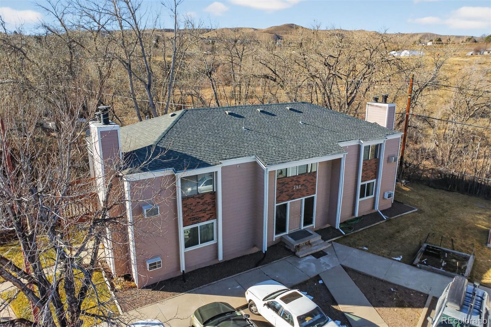 Green Mountain Lakewood Condo / Townhome | MLS #: 2332384281 S Zinnia Way 2D, Lakewood Beds: 2 Baths: 2 Price: $250,000