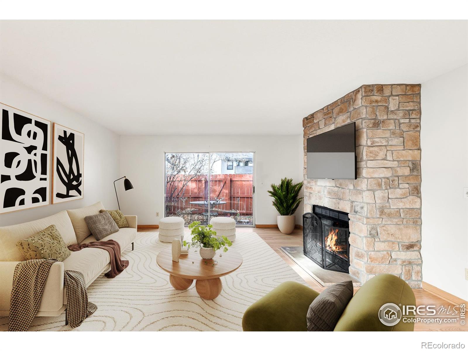 Windsong Denver Condo / Townhome | MLS #: 45678910495857476 E Arkansas Avenue 10, Denver Beds: 2 Baths: 3 Price: $319,000