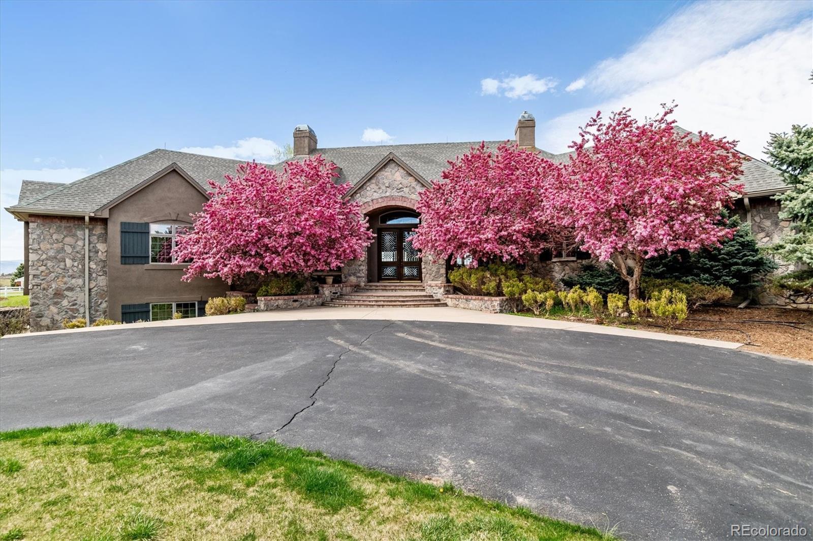 Surrey Ridge Castle Rock Home | MLS #: 75213989983  Heather Drive, Castle Rock Beds: 6 Baths: 6 Price: $2,999,000