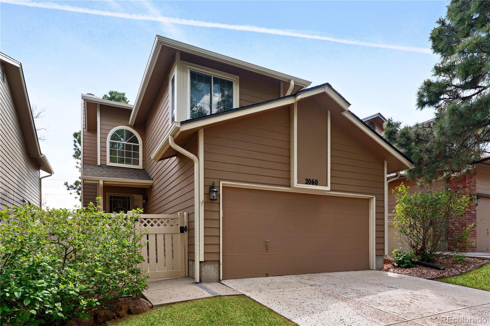 Four Lakes Centennial Home | MLS #: 15198302060 E Phillips Lane, Centennial Beds: 3 Baths: 3 Price: $559,999