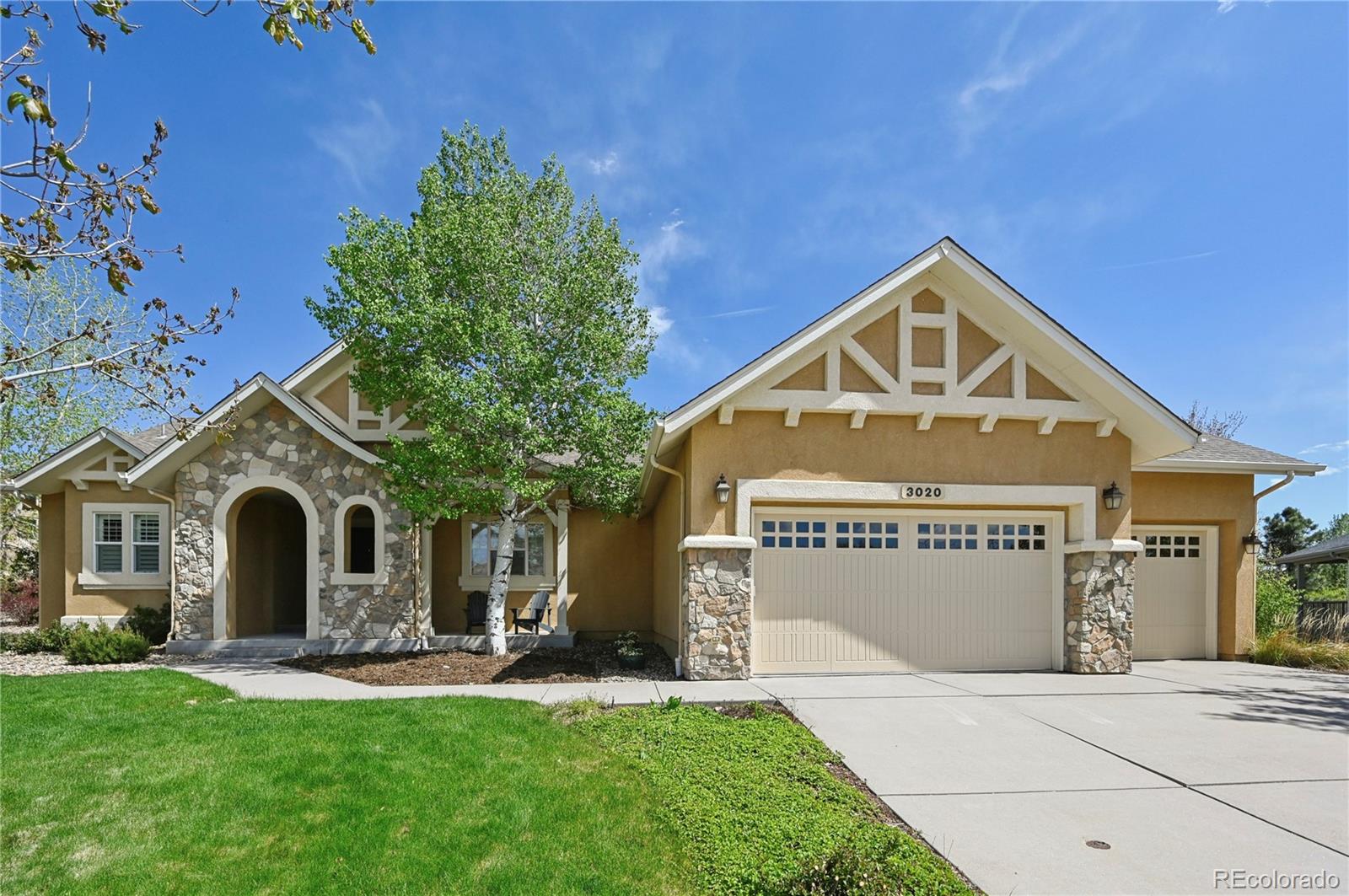 3020  Hollycrest Drive, colorado springs&nbsp; House Search MLS Picture