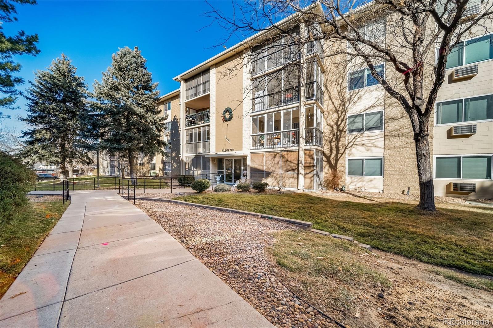 3082 S Wheeling Way, aurora&nbsp; House Search MLS Picture