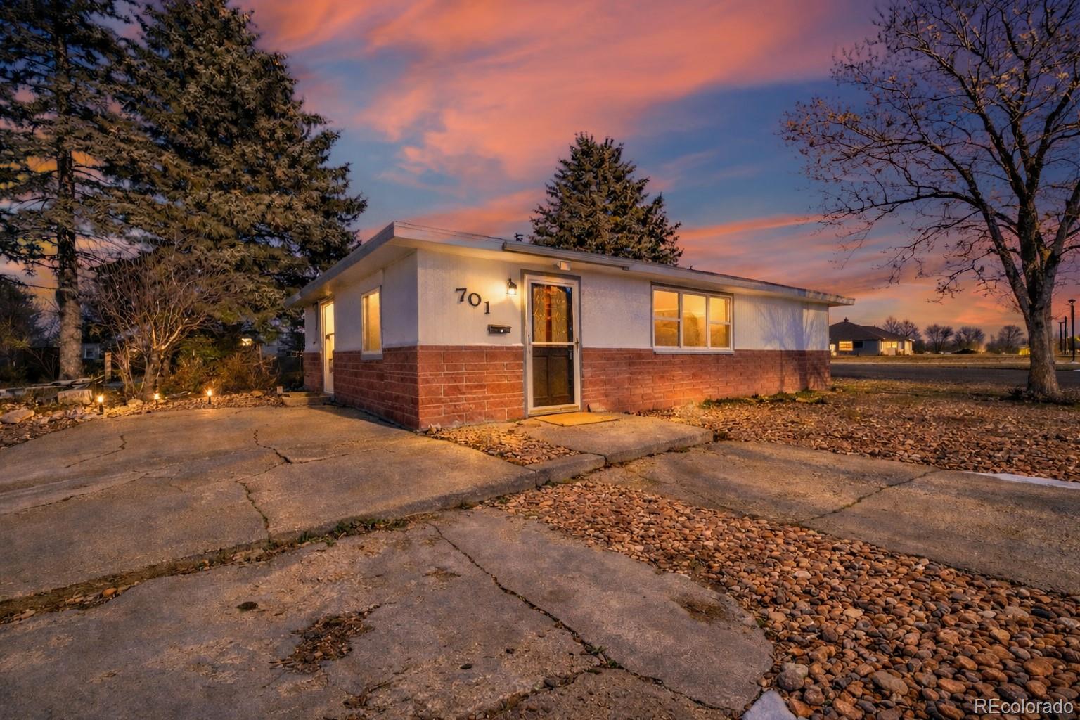 701  4th Street, akron&nbsp; House Search MLS Picture