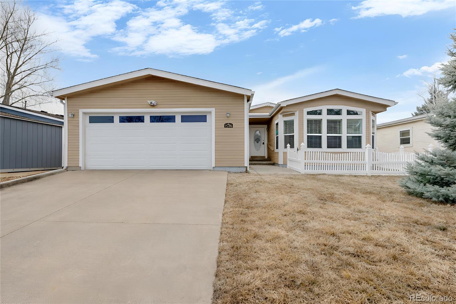  Frederick Home | MLS #: 33557067780  Primrose Green, Frederick Beds: 3 Baths: 2 Price: $274,900