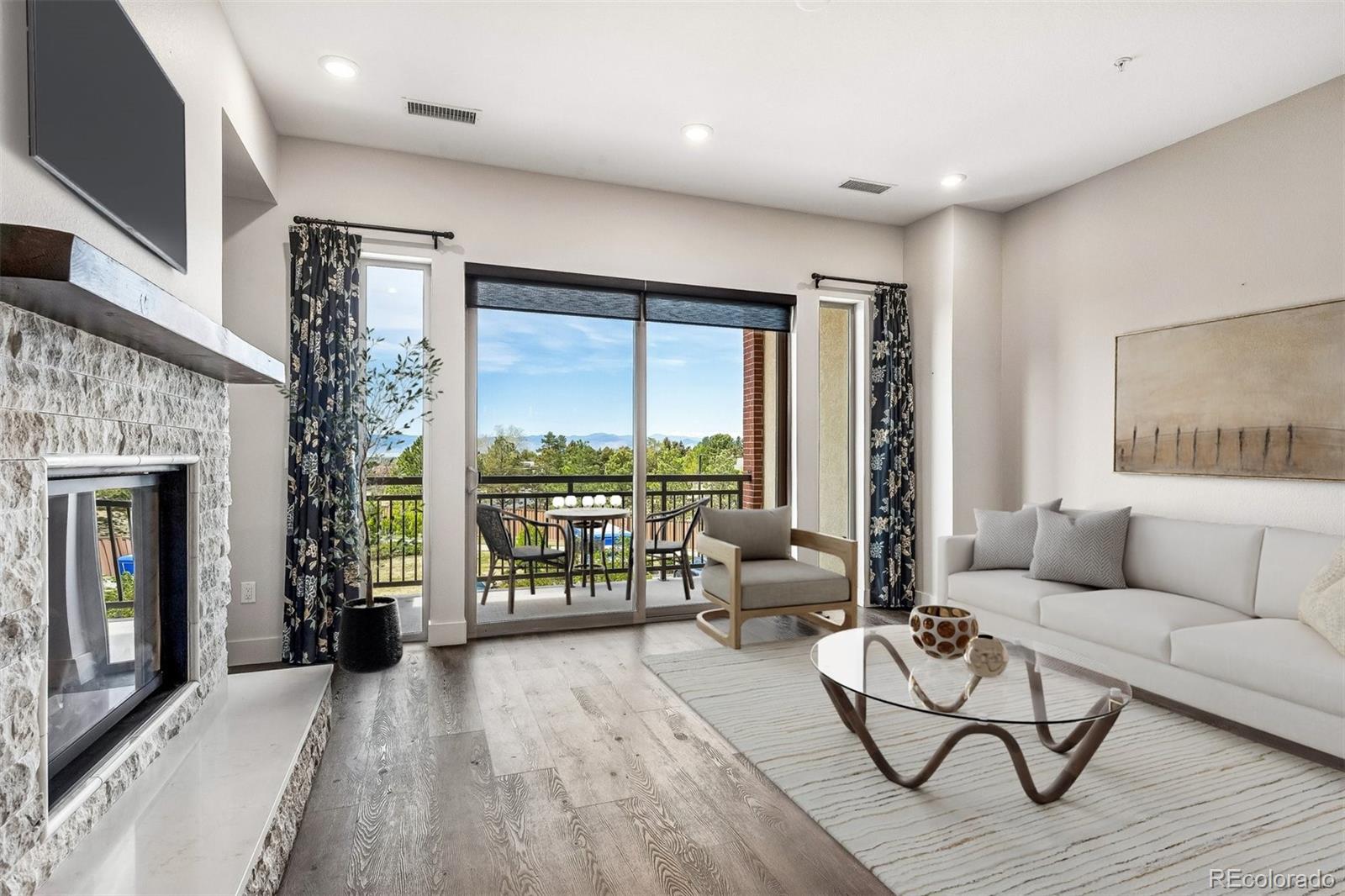 4885 S Monaco Street, denver&nbsp; House Search MLS Picture
