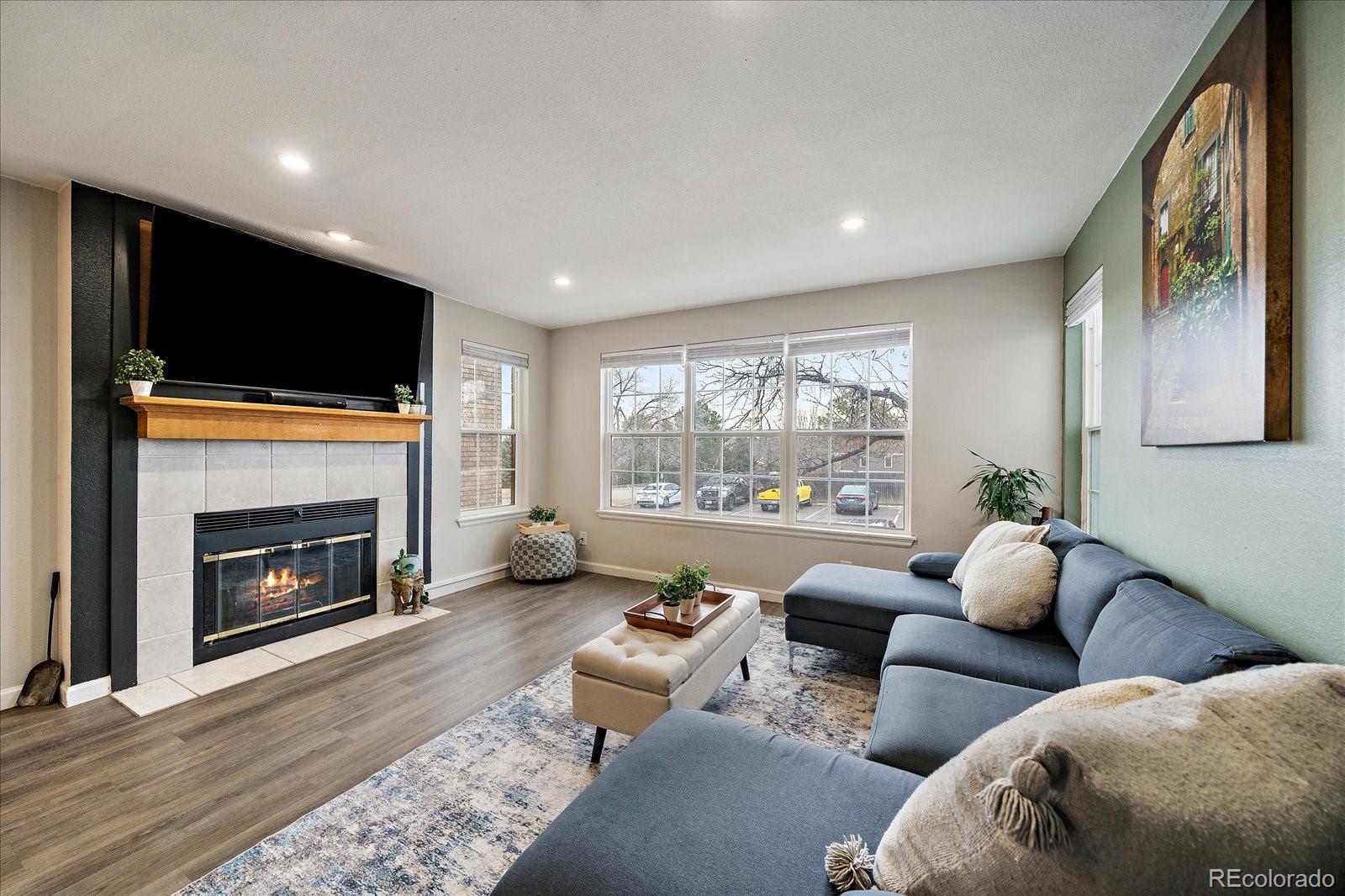 Otero Ridge Centennial Condo / Townhome | MLS #: 22797922740 E Otero Place 17, Centennial Beds: 2 Baths: 1 Price: $295,000