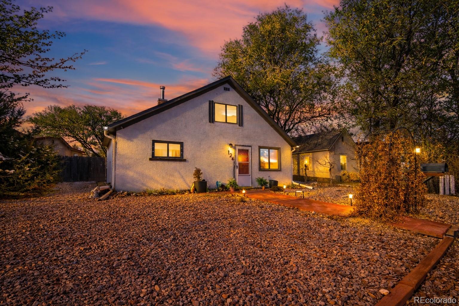 brush&nbsp; House Search Picture