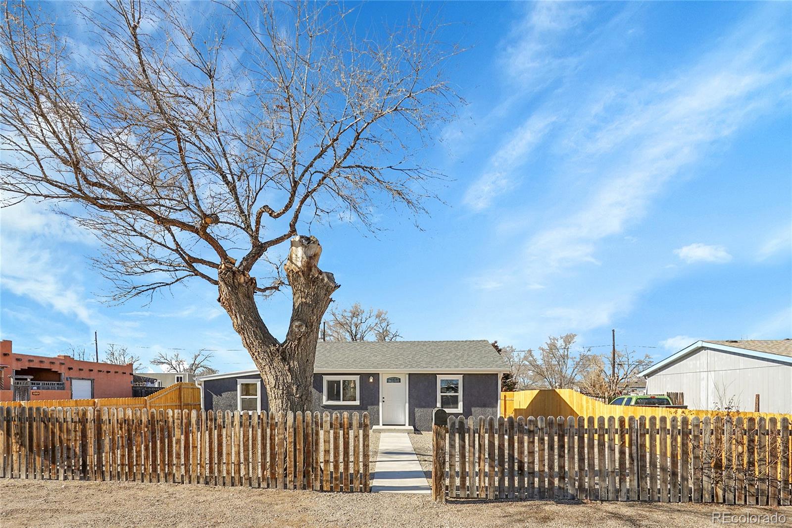 pueblo&nbsp; House Search Picture
