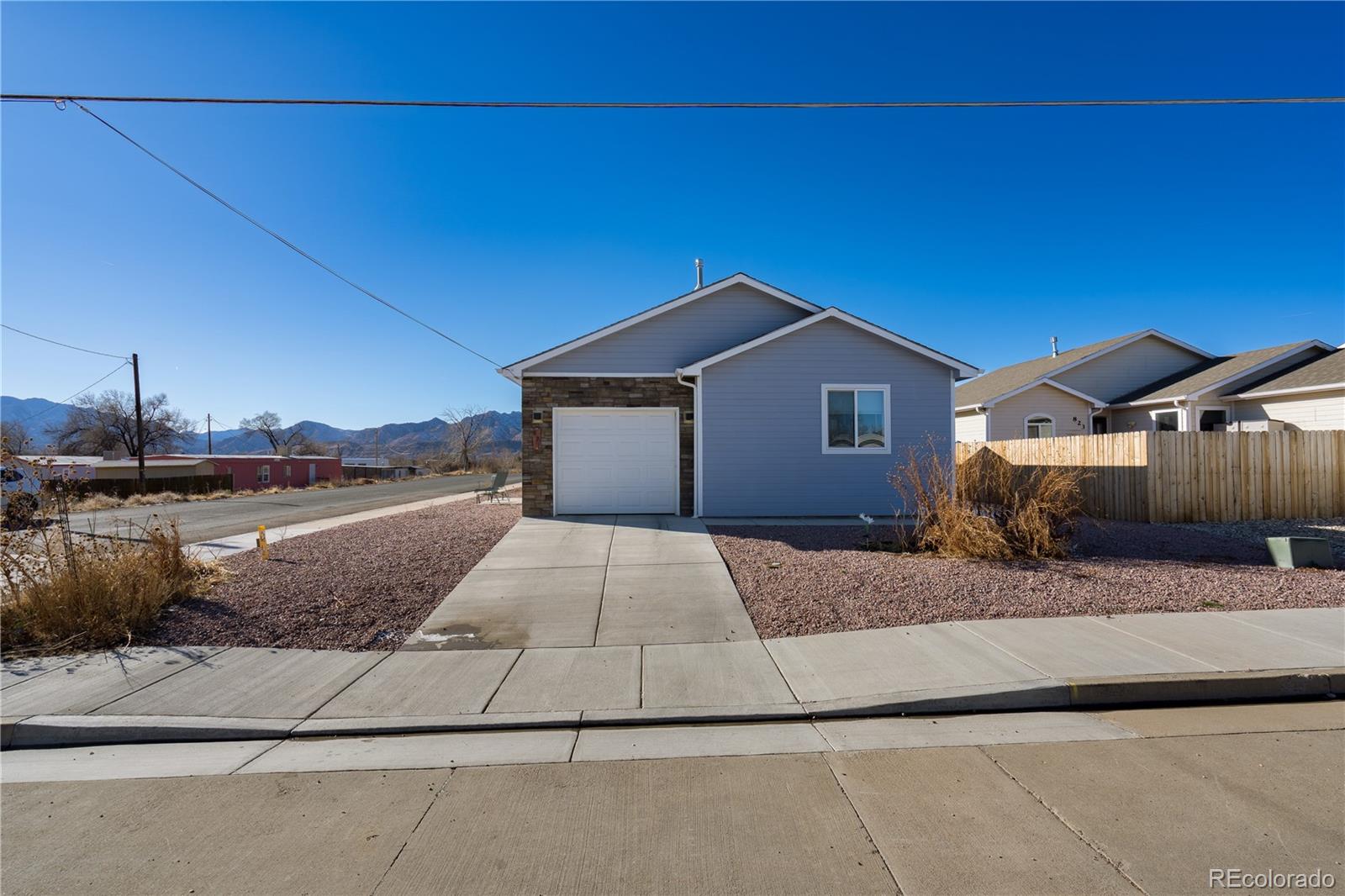 821 N Raynolds Avenue, canon city&nbsp; House Search MLS Picture
