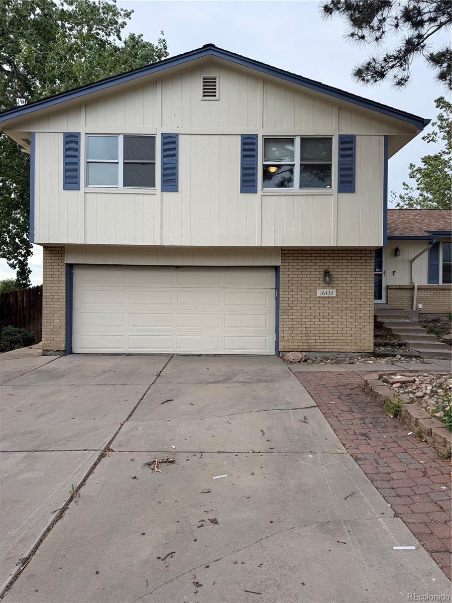 16433 E Girard Avenue, aurora&nbsp; House Search MLS Picture