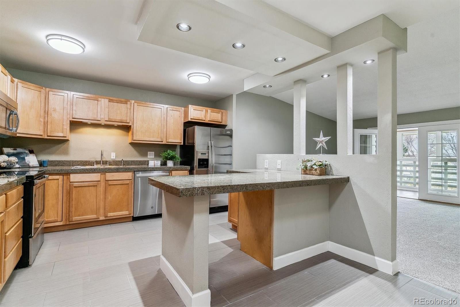 Dsw Denver Condo / Townhome | MLS #: 5563017610 S Clinton Street 3D, Denver Beds: 2 Baths: 2 Price: $269,900