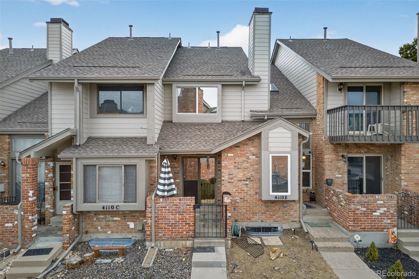 Summit Park Aurora Condo / Townhome | MLS #: 96654514110 S Evanston Circle B, Aurora Beds: 3 Baths: 4 Price: $365,000