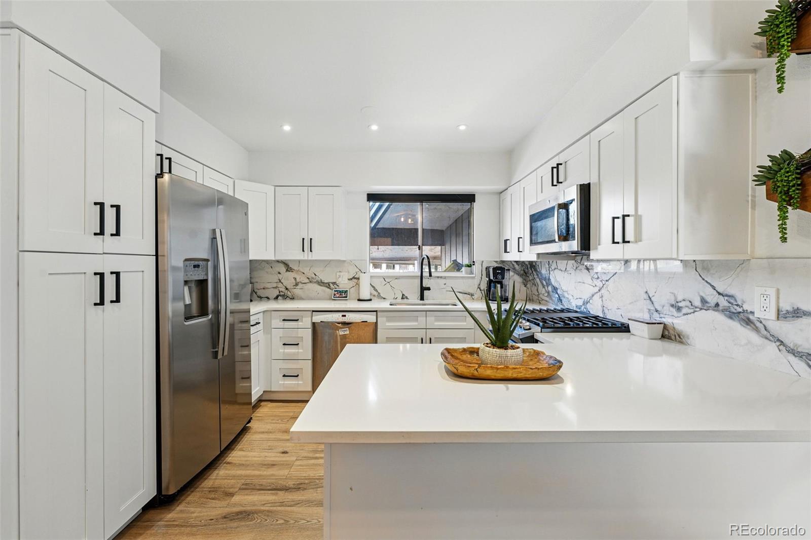 Canyon Club Denver Condo / Townhome | MLS #: 40107466495 E Happy Canyon Road 62, Denver Beds: 3 Baths: 2 Price: $449,500