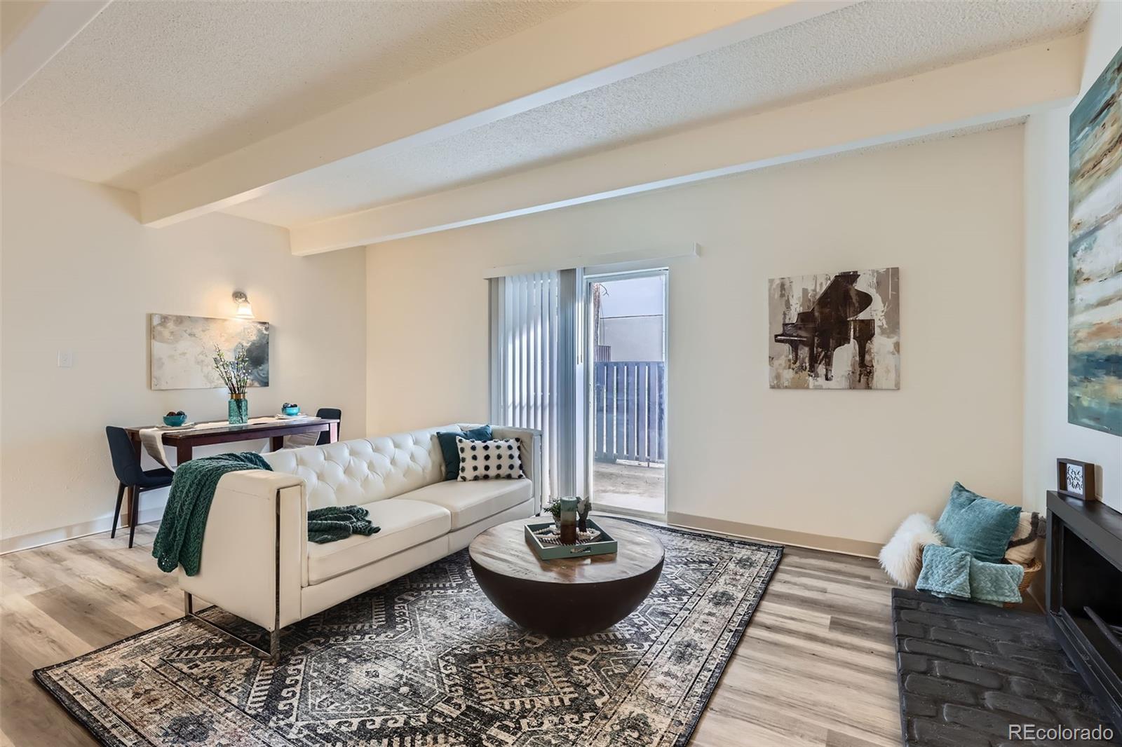 Dsw Denver Condo / Townhome | MLS #: 82187339700 E Iliff Avenue C20, Denver Beds: 3 Baths: 2 Price: $220,000