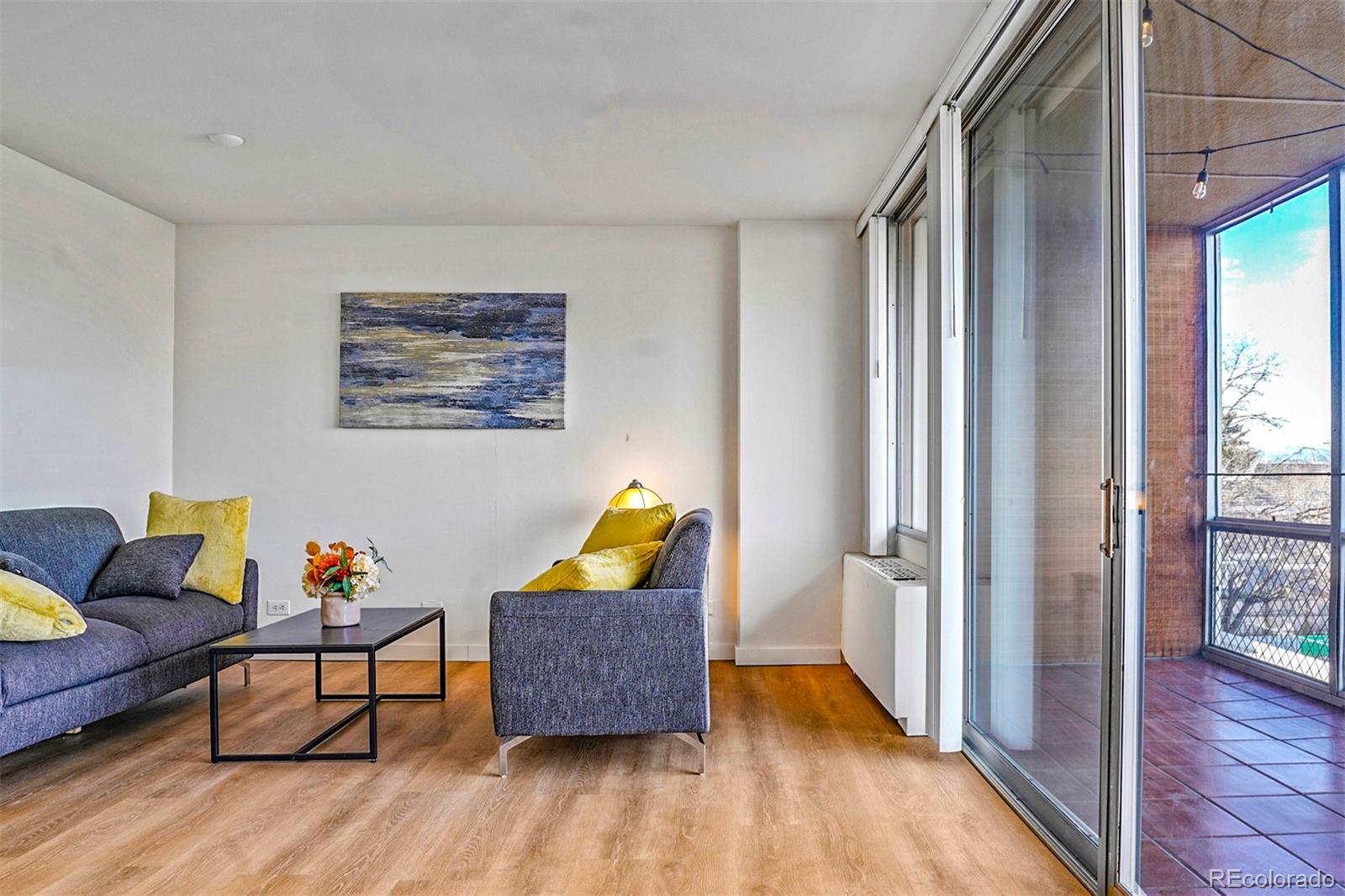 Cherry Creek Denver Condo / Townhome | MLS #: 44099183100 E Cherry Creek South Drive 307, Denver Beds: 1 Baths: 1 Price: $317,500