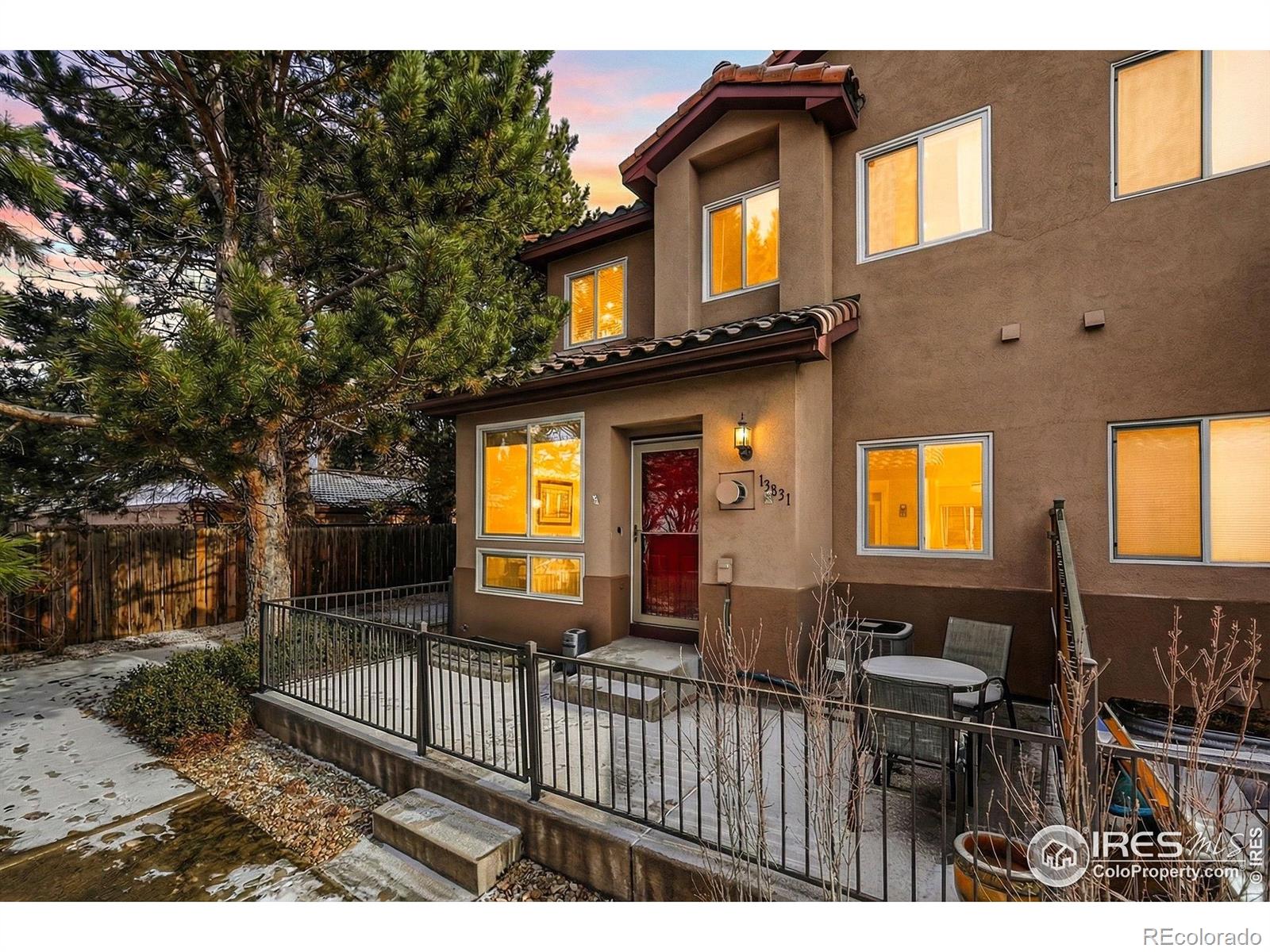 Cherry Creek Pointe Aurora Condo / Townhome | MLS #: 456789105097613831 E Stanford Place , Aurora Beds: 4 Baths: 4 Price: $454,999