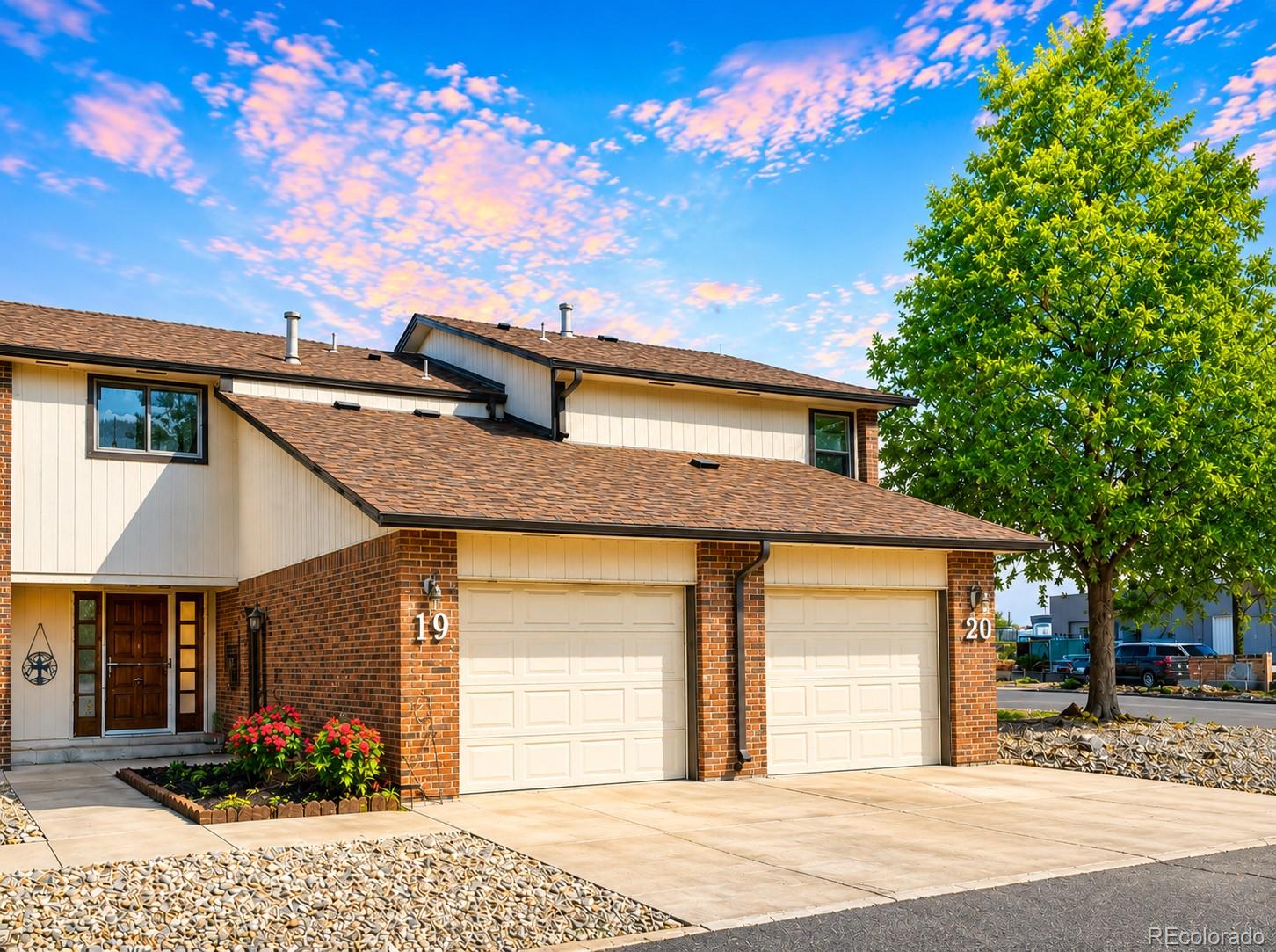  Brighton Home | MLS #: 4449230125 S 22nd Avenue, Brighton Beds: 3 Baths: 3 Price: $334,000
