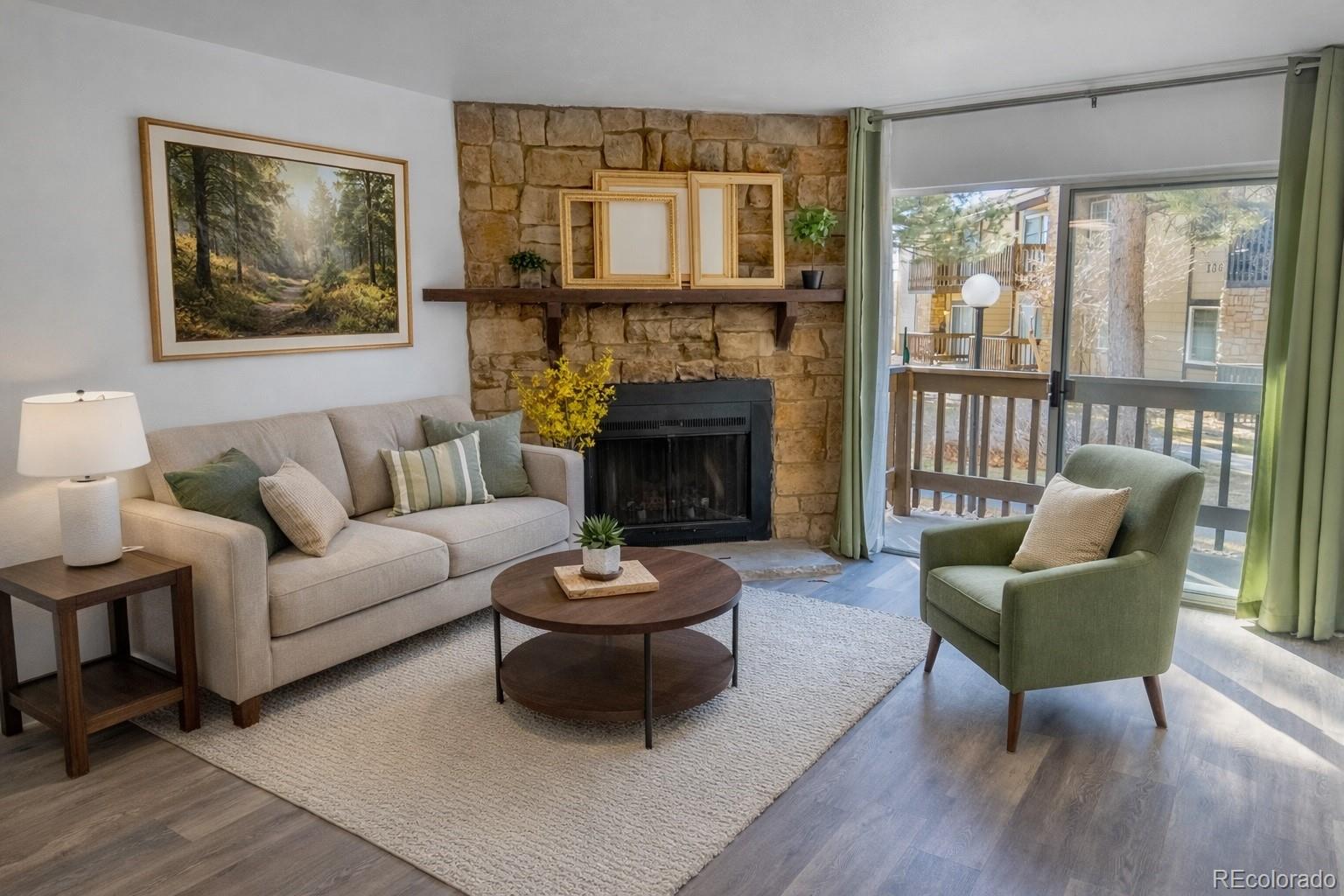 Brittany Highlands Aurora Condo / Townhome | MLS #: 58363131887 S Pitkin Street A, Aurora Beds: 1 Baths: 1 Price: $167,000