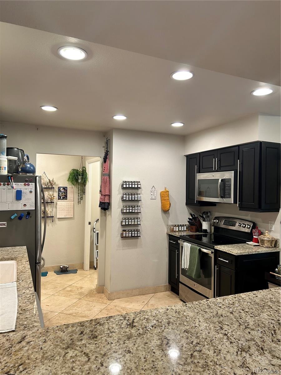 Moore Denver Condo / Townhome | MLS #: 30700874250 S Olive Street 106, Denver Beds: 2 Baths: 2 Price: $262,000