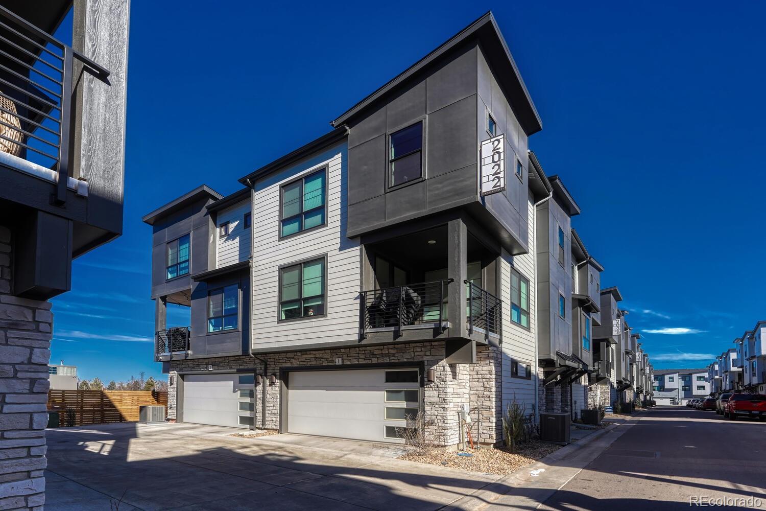2022 S Holly Street, denver&nbsp; House Search MLS Picture