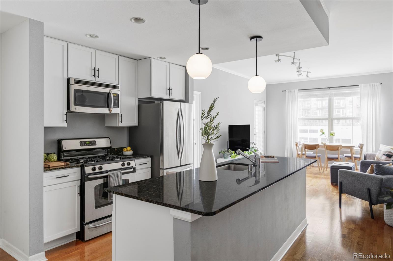 Uptown Denver Condo / Townhome | MLS #: 18222671975 N Grant Street 527, Denver Beds: 2 Baths: 2 Price: $429,900