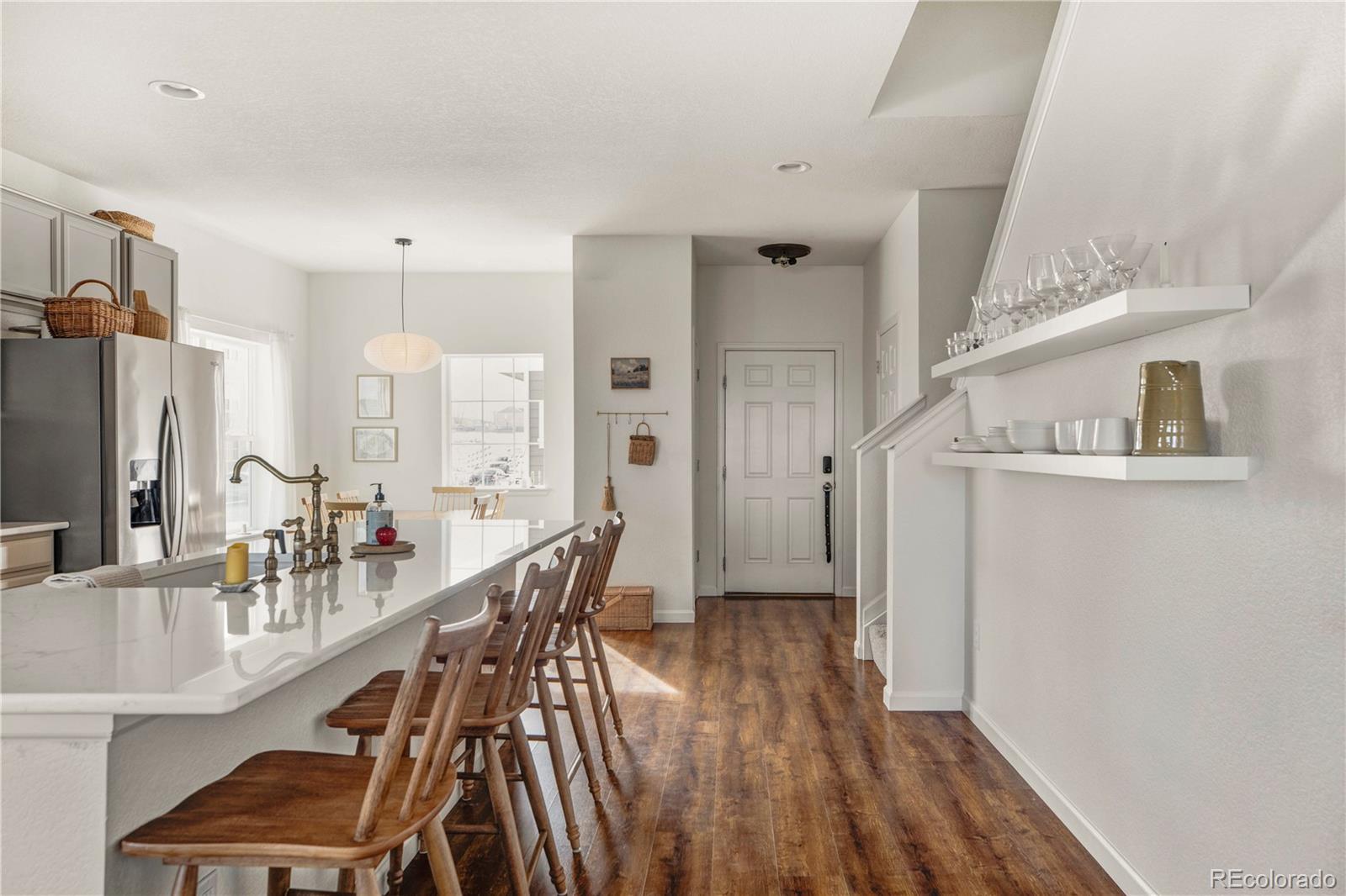  Commerce City Home | MLS #: 906563114700 E 104th Avenue, Commerce City Beds: 2 Baths: 3 Price: $345,000