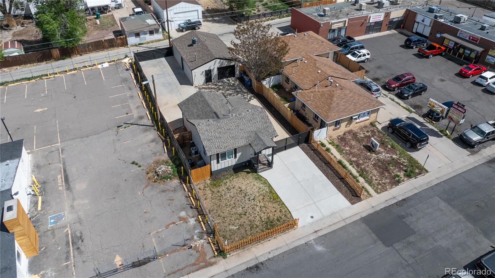  Aurora Home | MLS #: 94147841446  Jamaica Street, Aurora Beds: 3 Baths: 2 Price: $450,000